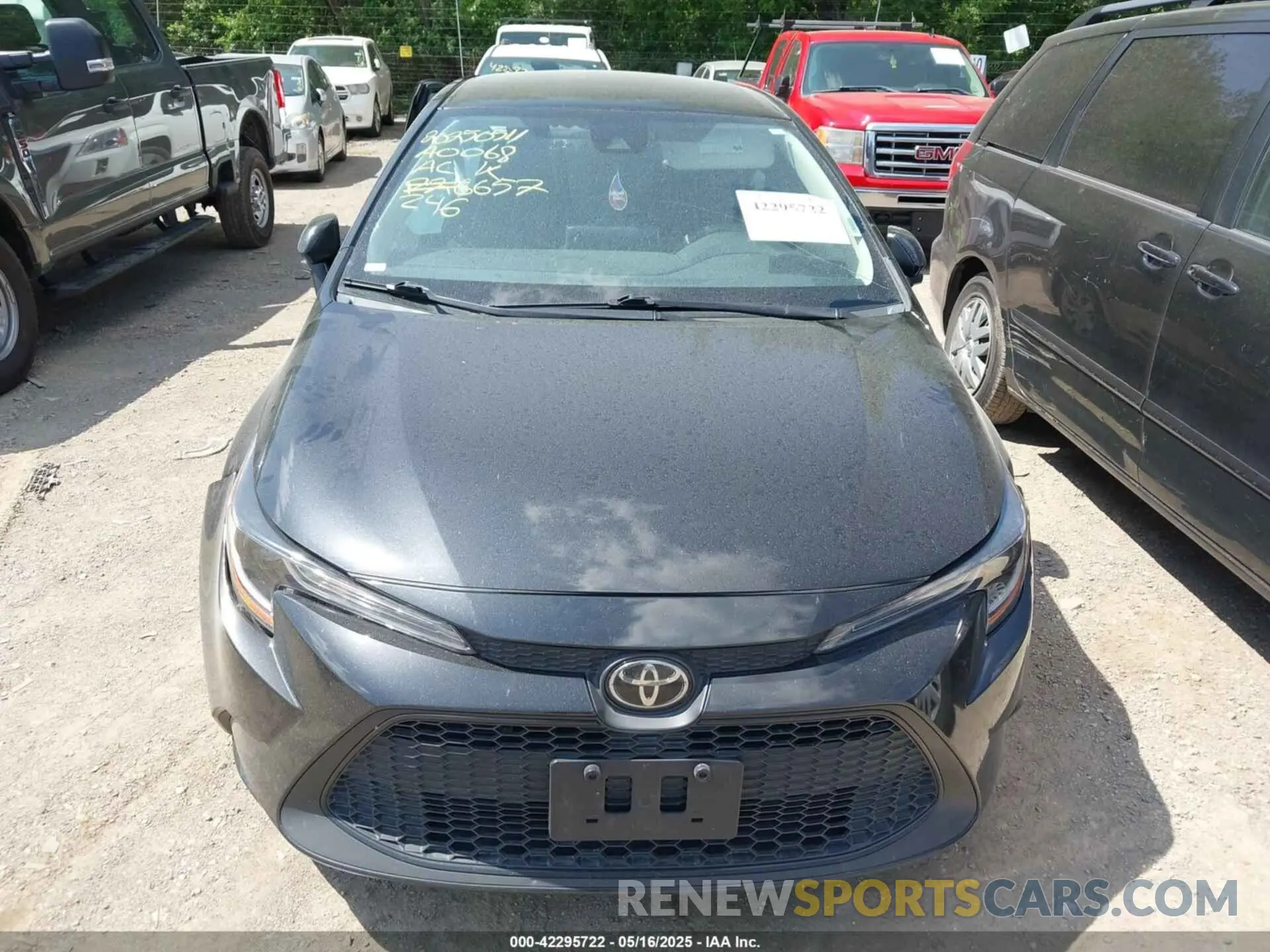 12 Photograph of a damaged car 5YFEPMAE0MP246657 TOYOTA COROLLA 2021