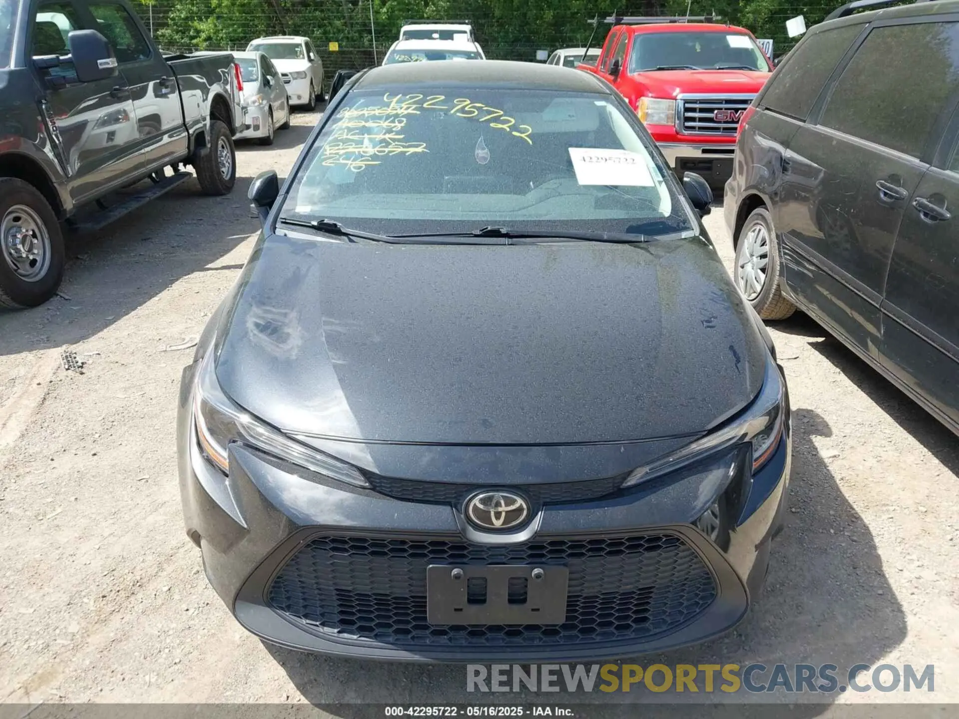 18 Photograph of a damaged car 5YFEPMAE0MP246657 TOYOTA COROLLA 2021