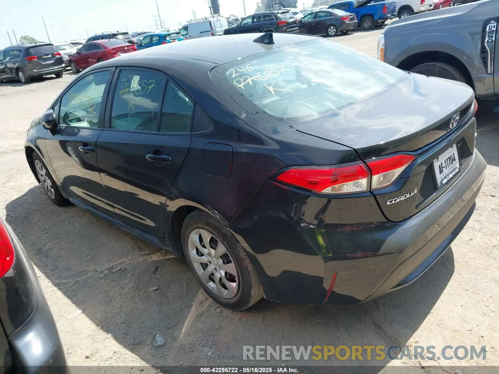 3 Photograph of a damaged car 5YFEPMAE0MP246657 TOYOTA COROLLA 2021