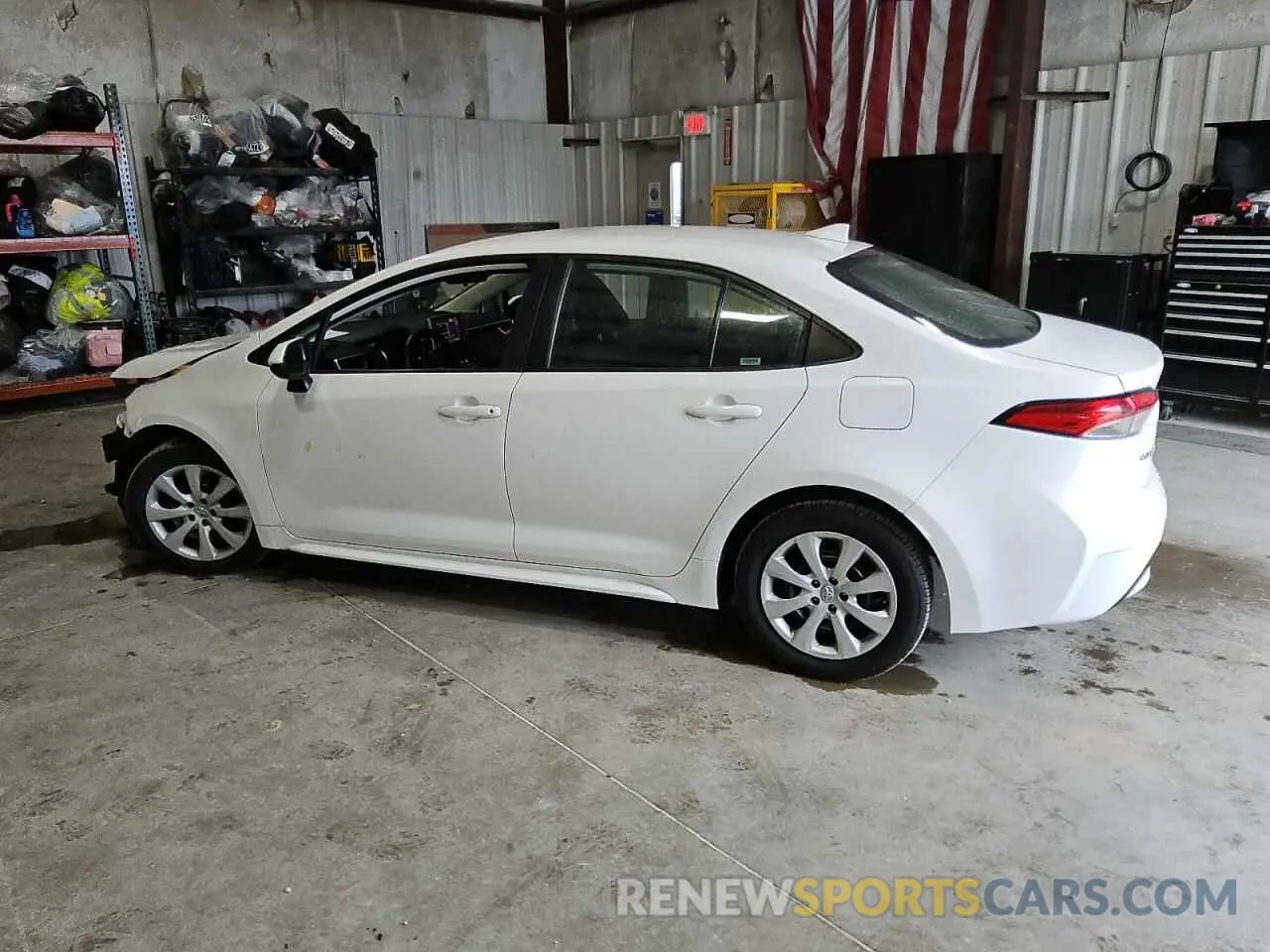 2 Photograph of a damaged car 5YFEPMAE0MP250823 TOYOTA COROLLA 2021