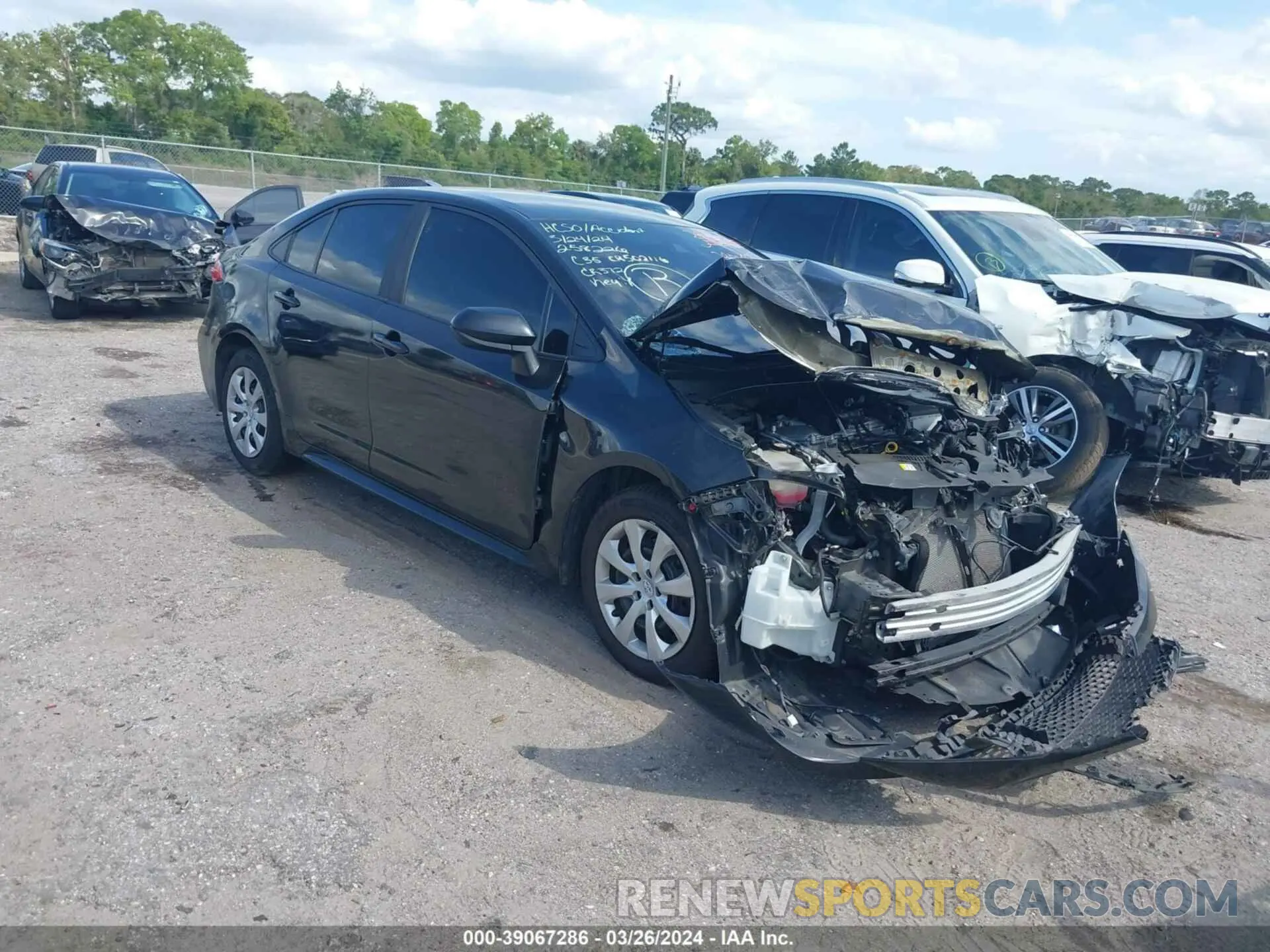 1 Фотография поврежденного автомобиля 5YFEPMAE0MP258226 TOYOTA COROLLA 2021