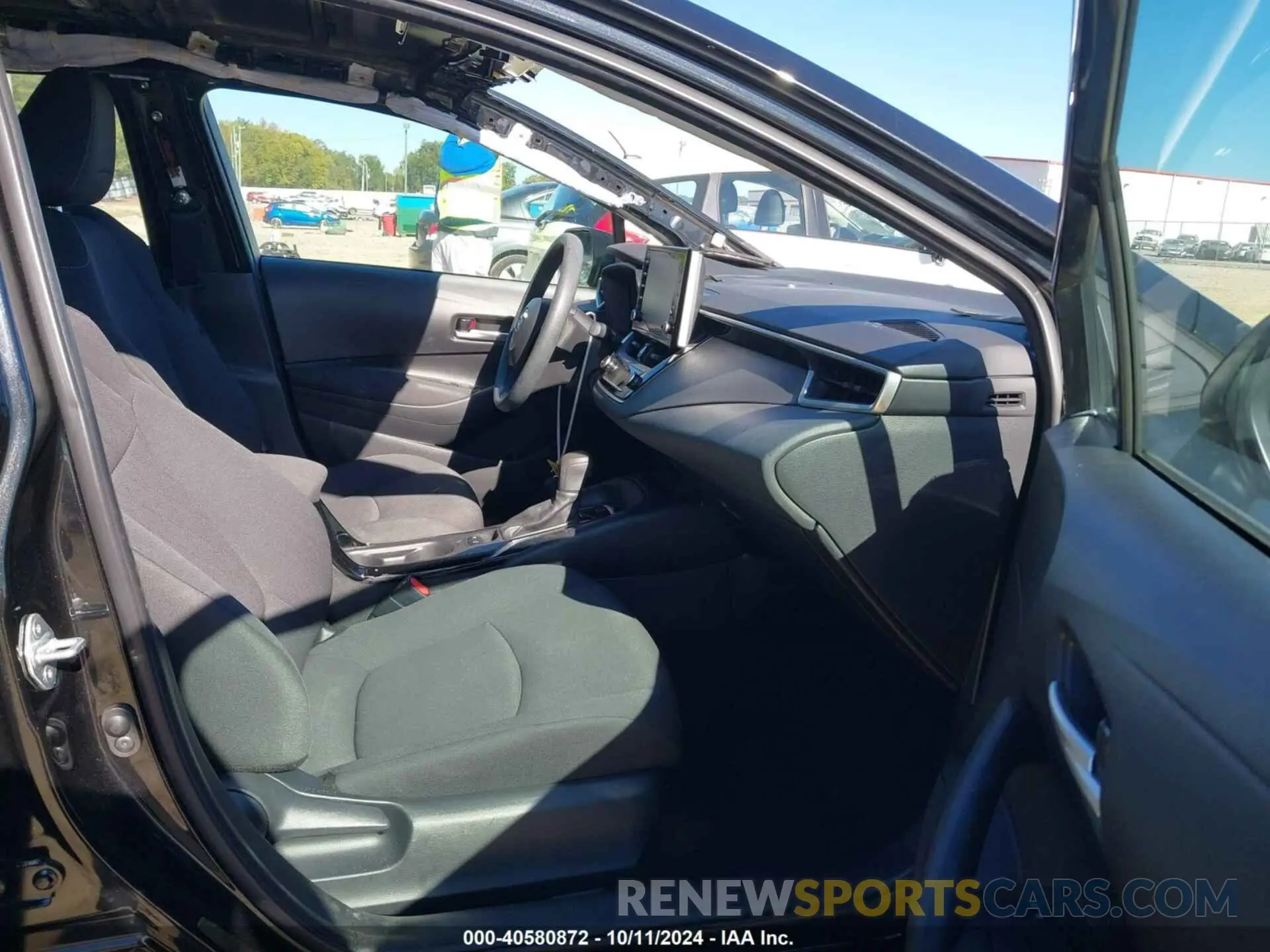 5 Photograph of a damaged car 5YFEPMAE0MP261756 TOYOTA COROLLA 2021