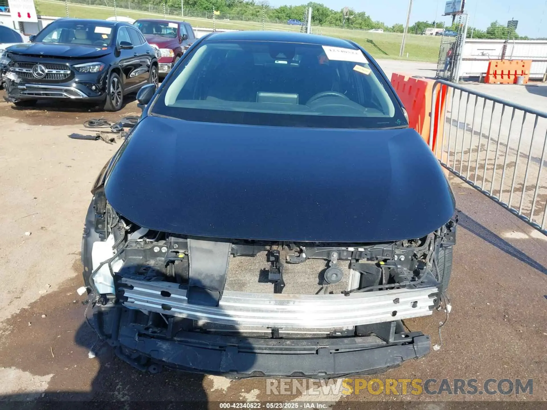 12 Photograph of a damaged car 5YFEPMAE1MP169670 TOYOTA COROLLA 2021