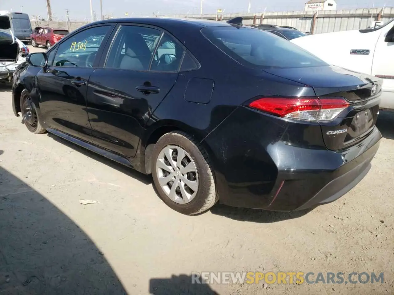 2 Photograph of a damaged car 5YFEPMAE1MP169992 TOYOTA COROLLA 2021