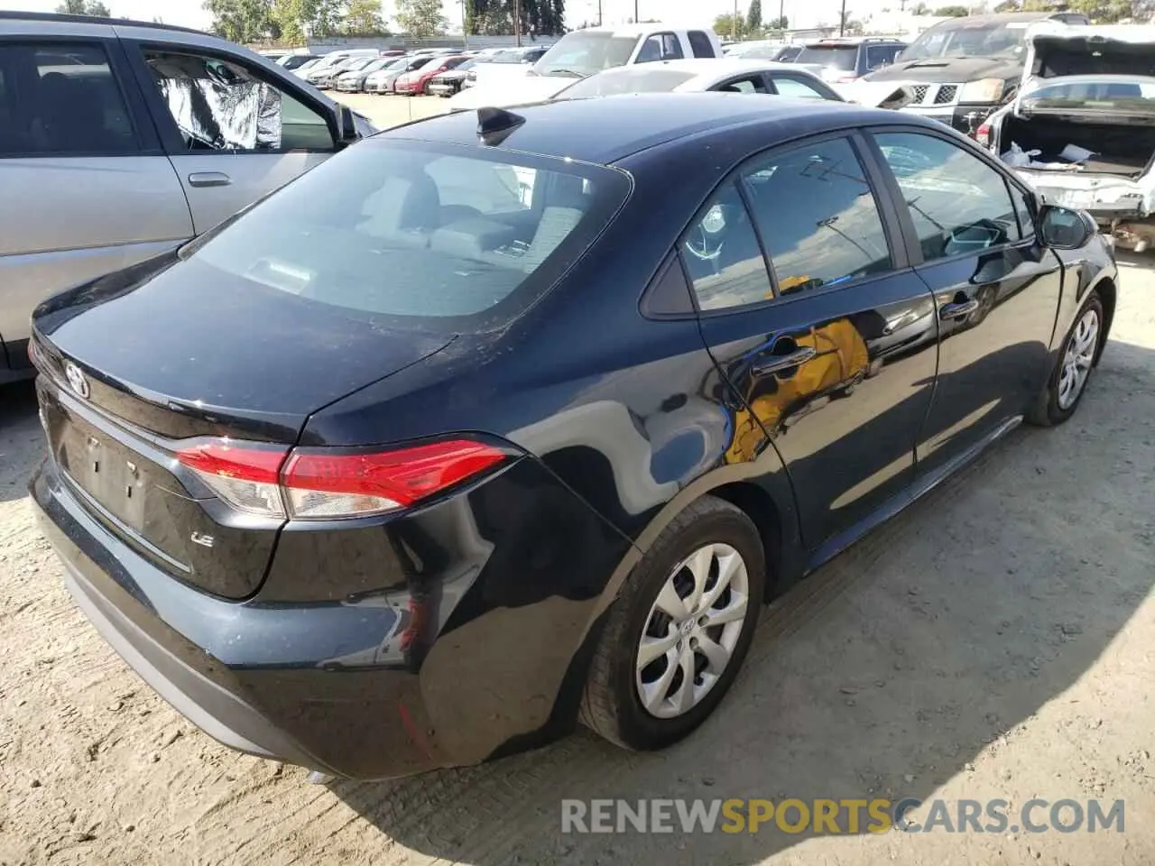3 Photograph of a damaged car 5YFEPMAE1MP169992 TOYOTA COROLLA 2021