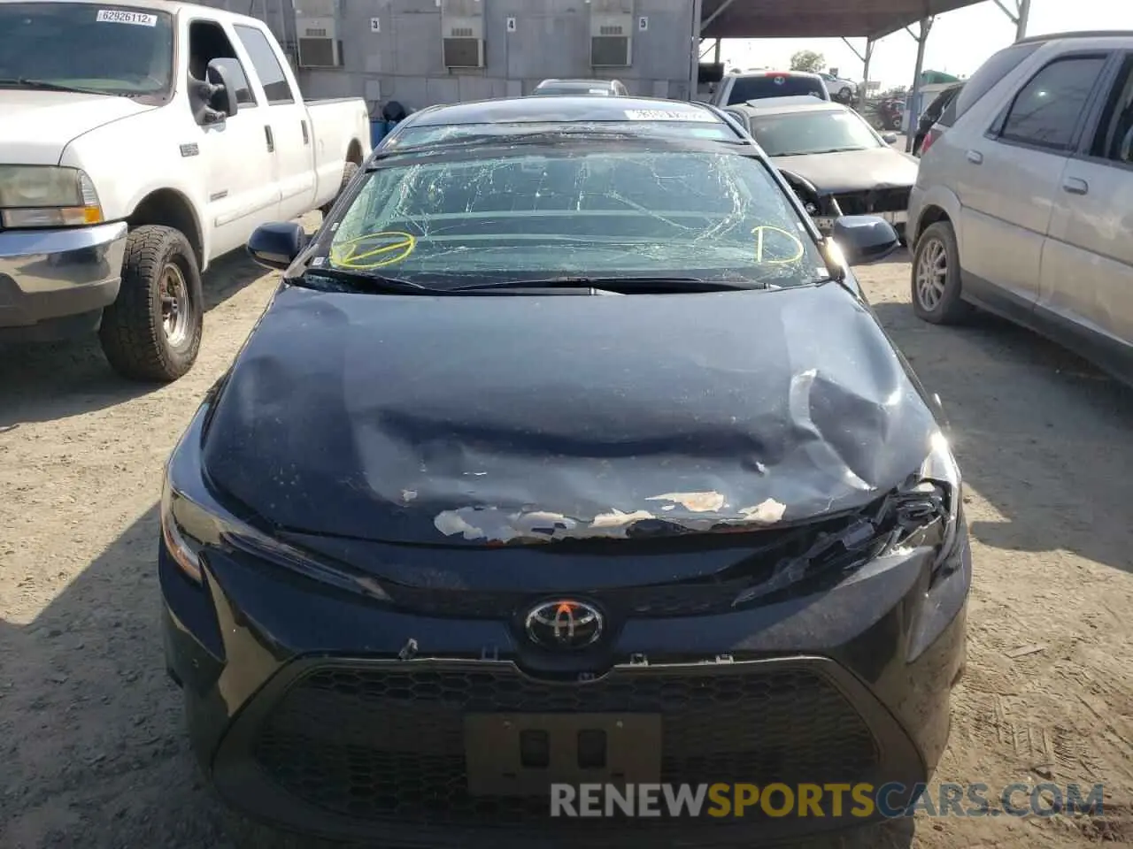 5 Photograph of a damaged car 5YFEPMAE1MP169992 TOYOTA COROLLA 2021
