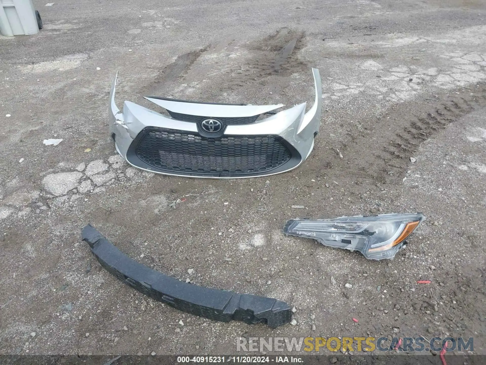 12 Photograph of a damaged car 5YFEPMAE1MP175159 TOYOTA COROLLA 2021