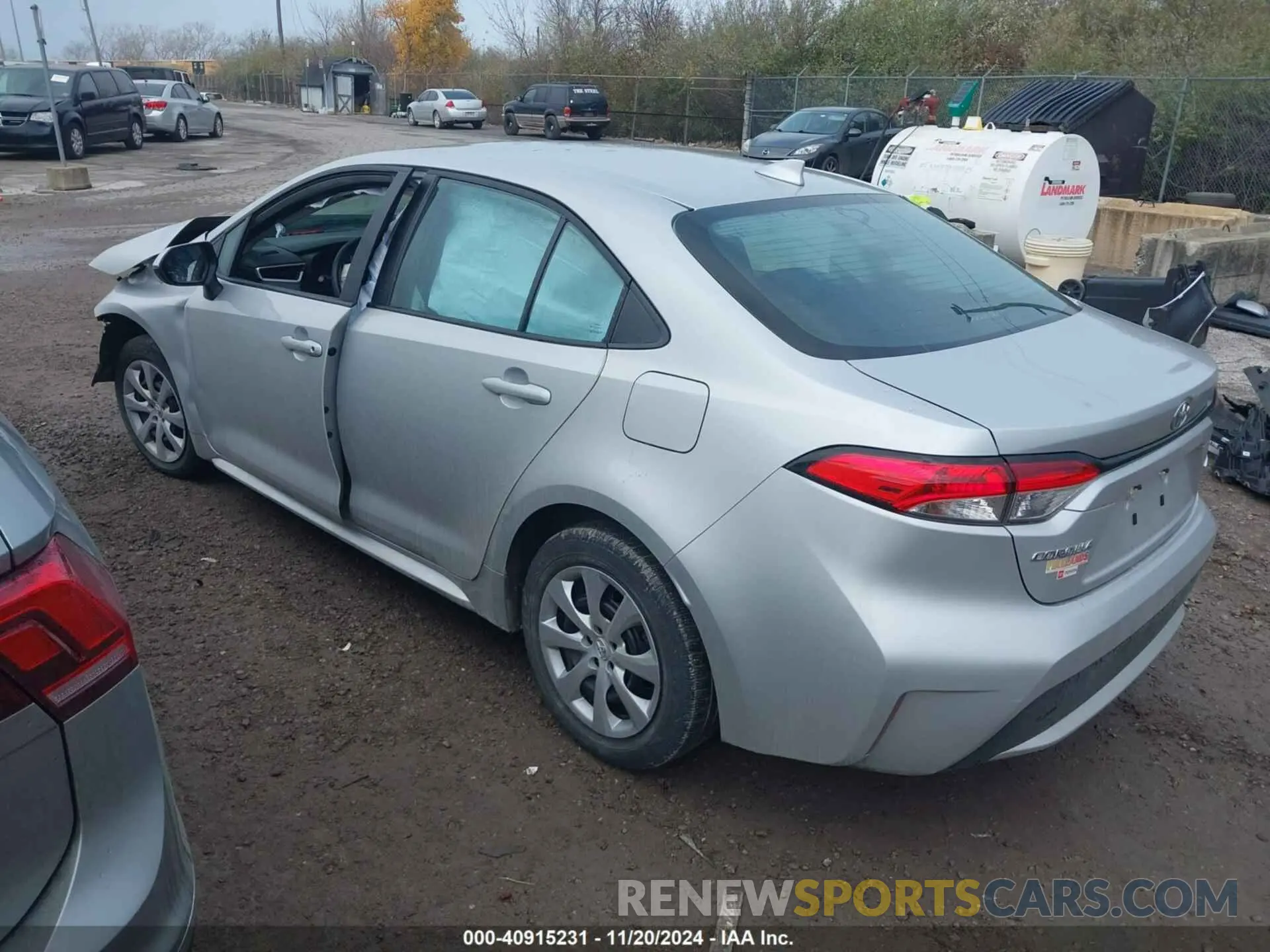 3 Photograph of a damaged car 5YFEPMAE1MP175159 TOYOTA COROLLA 2021