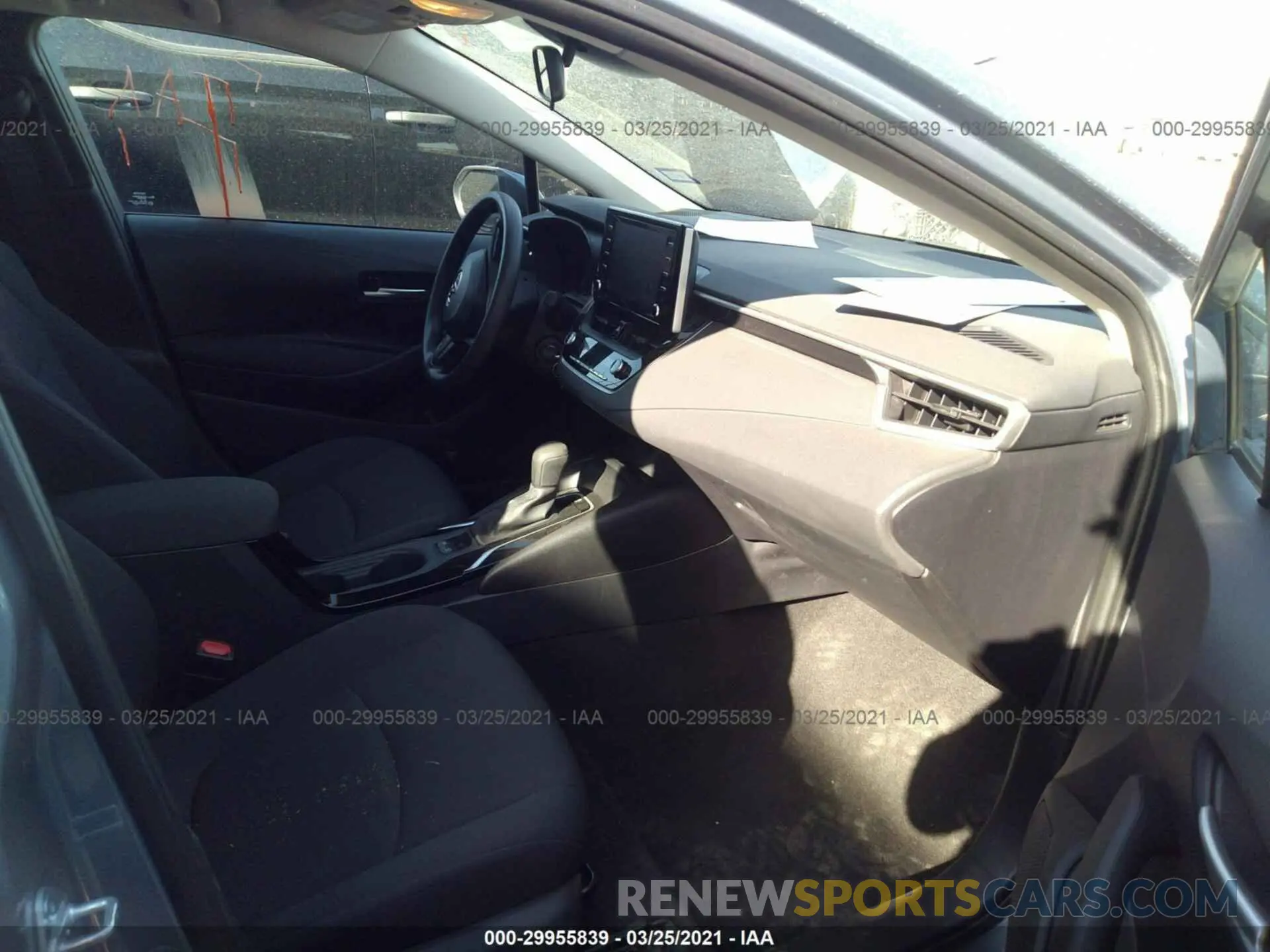 5 Photograph of a damaged car 5YFEPMAE1MP177302 TOYOTA COROLLA 2021