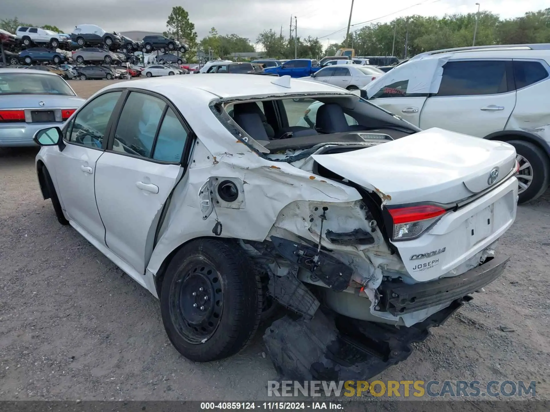 3 Photograph of a damaged car 5YFEPMAE1MP183181 TOYOTA COROLLA 2021