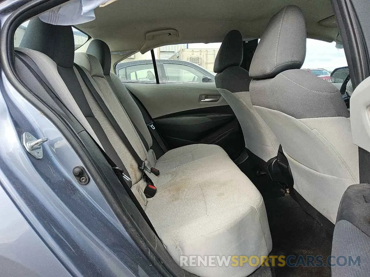 10 Photograph of a damaged car 5YFEPMAE1MP190938 TOYOTA COROLLA 2021