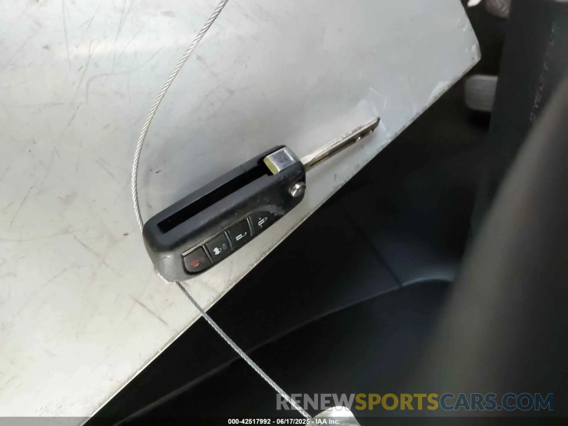 11 Photograph of a damaged car 5YFEPMAE1MP191250 TOYOTA COROLLA 2021