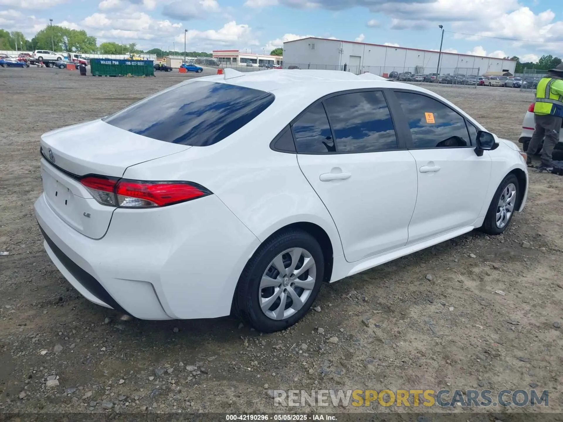 4 Фотография поврежденного автомобиля 5YFEPMAE1MP201811 TOYOTA COROLLA 2021