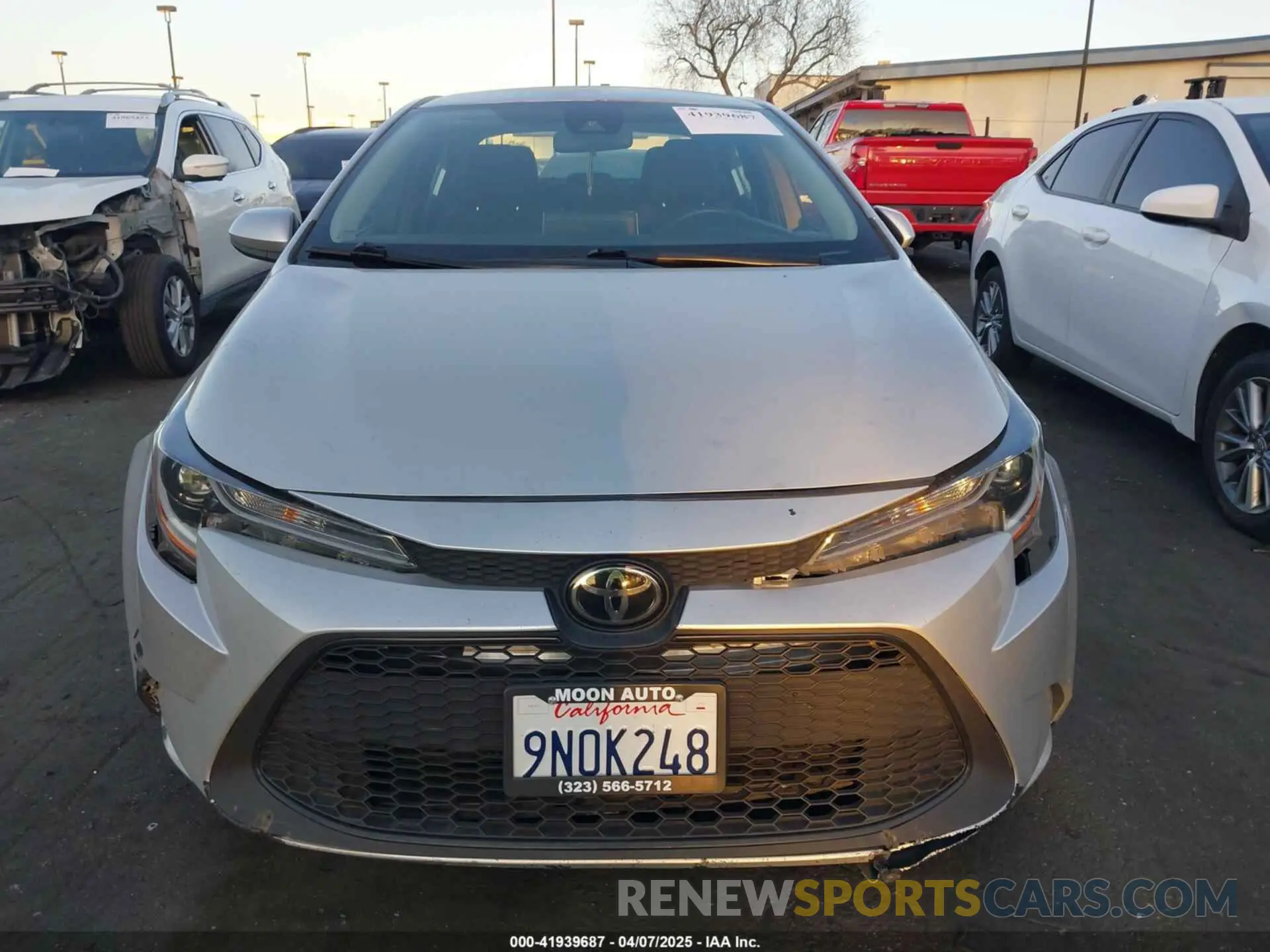12 Photograph of a damaged car 5YFEPMAE1MP211528 TOYOTA COROLLA 2021