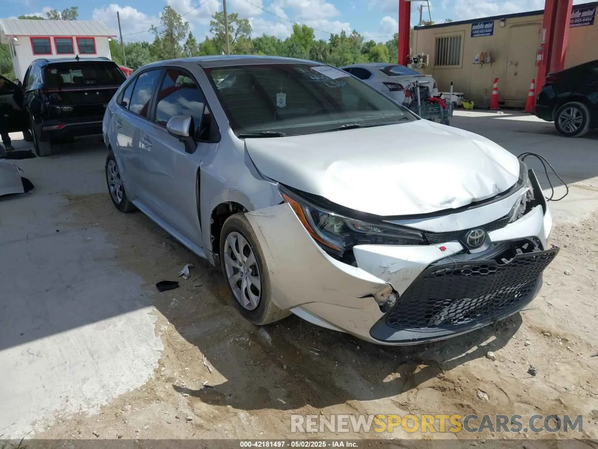 1 Photograph of a damaged car 5YFEPMAE1MP225557 TOYOTA COROLLA 2021