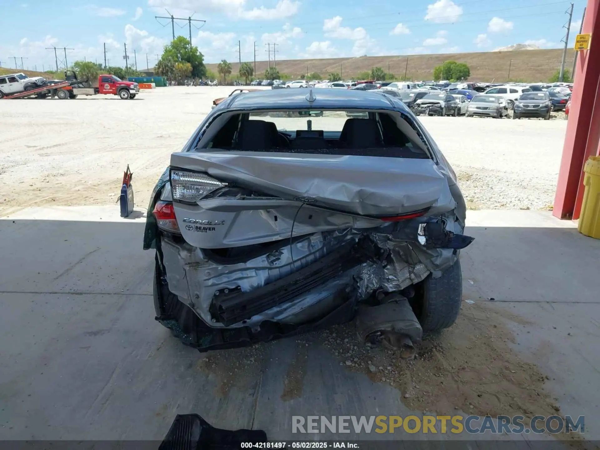 16 Photograph of a damaged car 5YFEPMAE1MP225557 TOYOTA COROLLA 2021