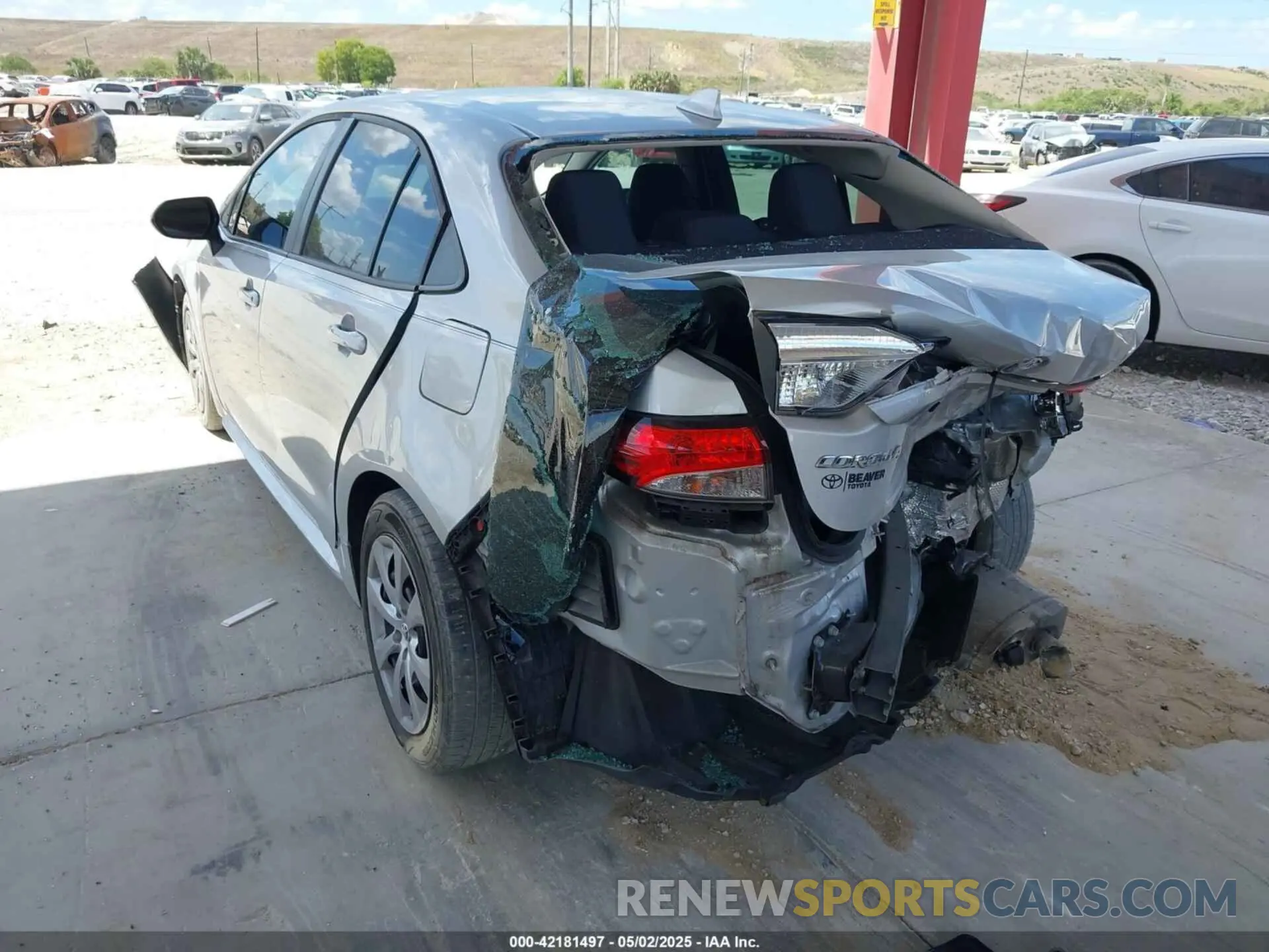 3 Photograph of a damaged car 5YFEPMAE1MP225557 TOYOTA COROLLA 2021