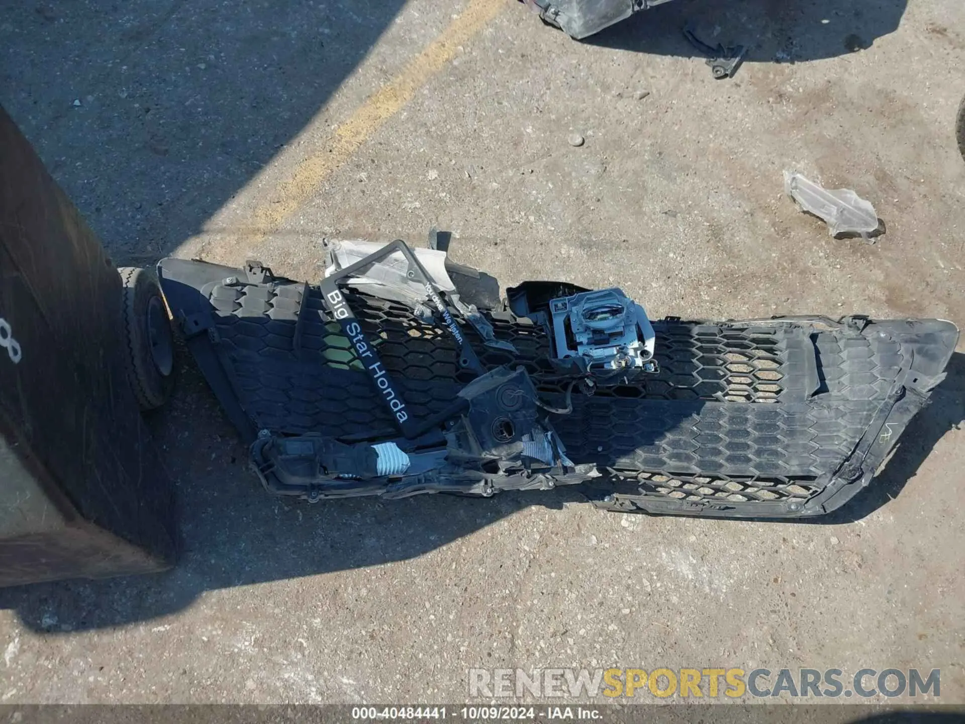 12 Photograph of a damaged car 5YFEPMAE1MP233383 TOYOTA COROLLA 2021