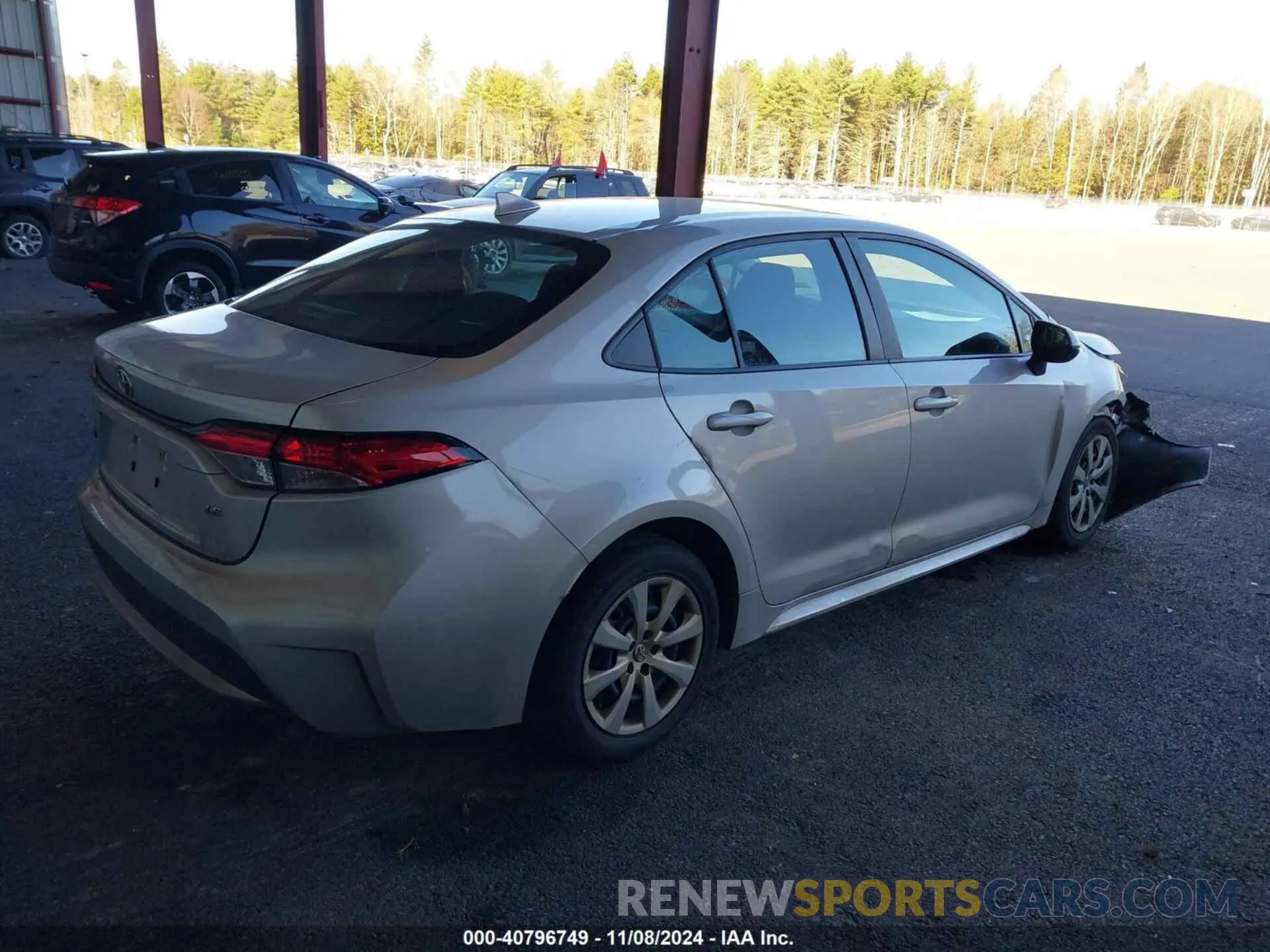 4 Photograph of a damaged car 5YFEPMAE1MP251155 TOYOTA COROLLA 2021