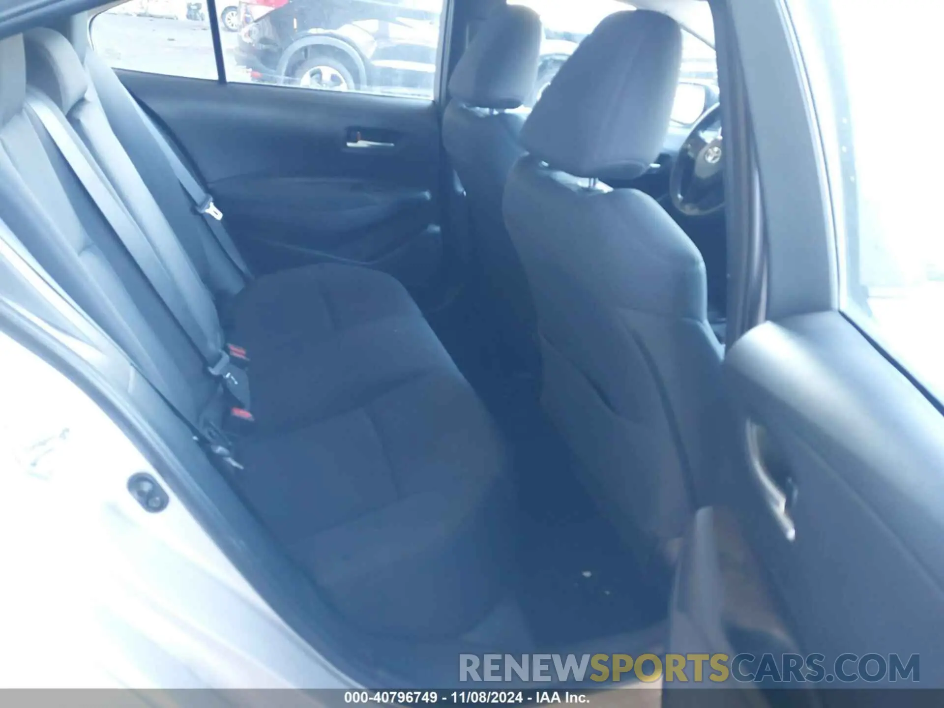 8 Photograph of a damaged car 5YFEPMAE1MP251155 TOYOTA COROLLA 2021