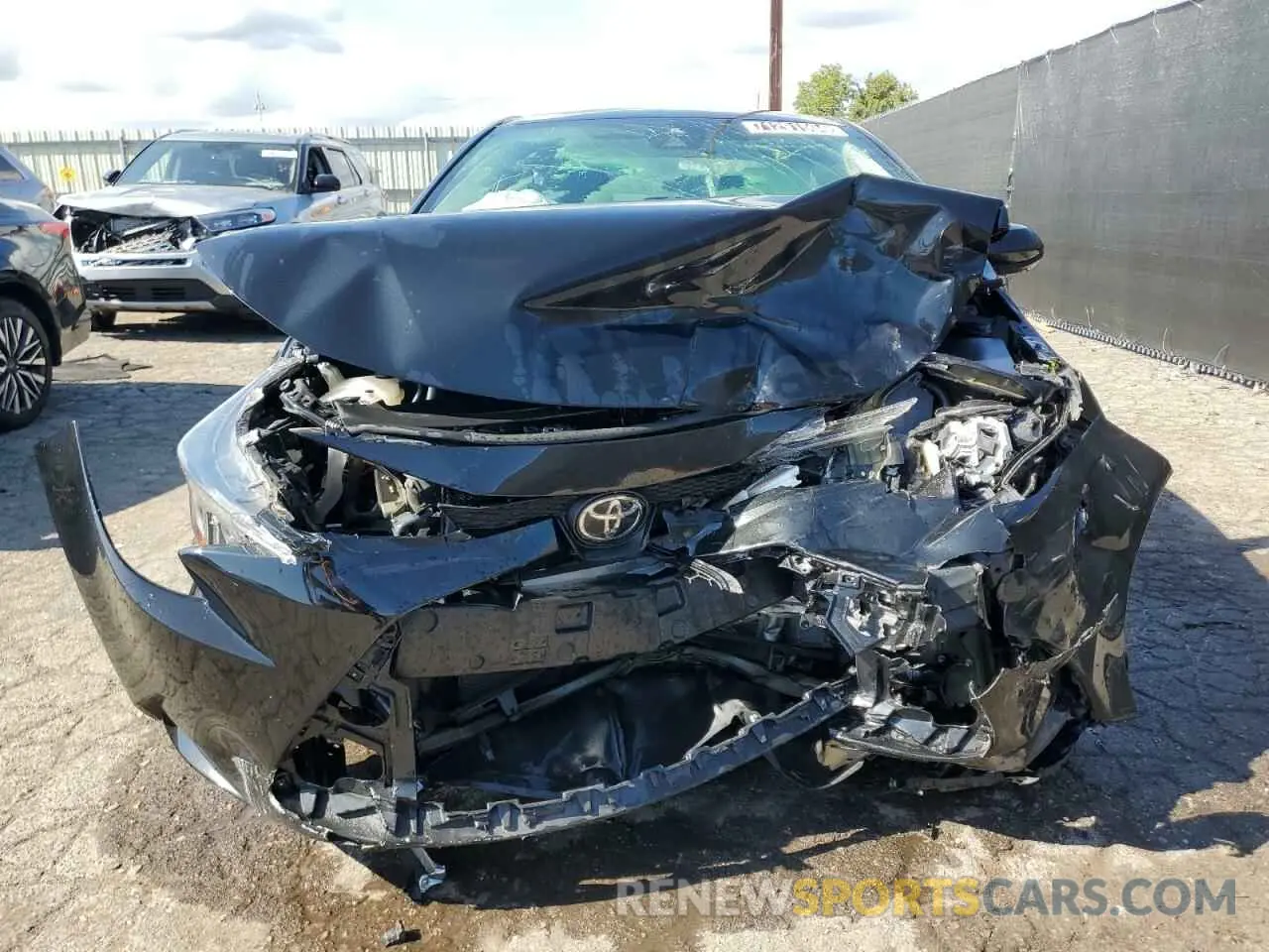5 Photograph of a damaged car 5YFEPMAE1MP256131 TOYOTA COROLLA 2021