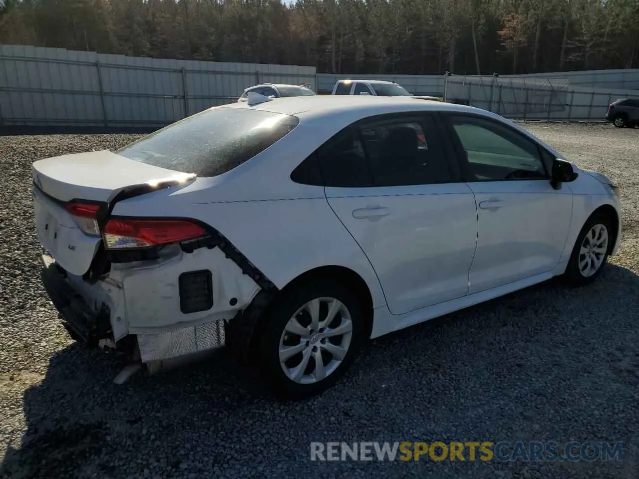 3 Фотография поврежденного автомобиля 5YFEPMAE1MP261765 TOYOTA COROLLA 2021