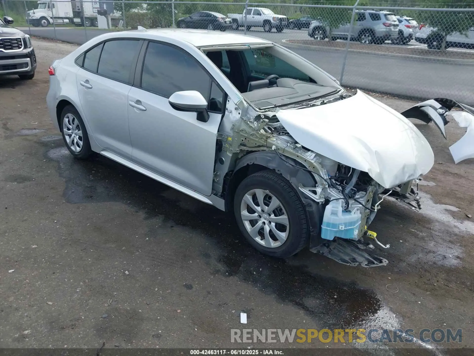 1 Photograph of a damaged car 5YFEPMAE1MP263743 TOYOTA COROLLA 2021