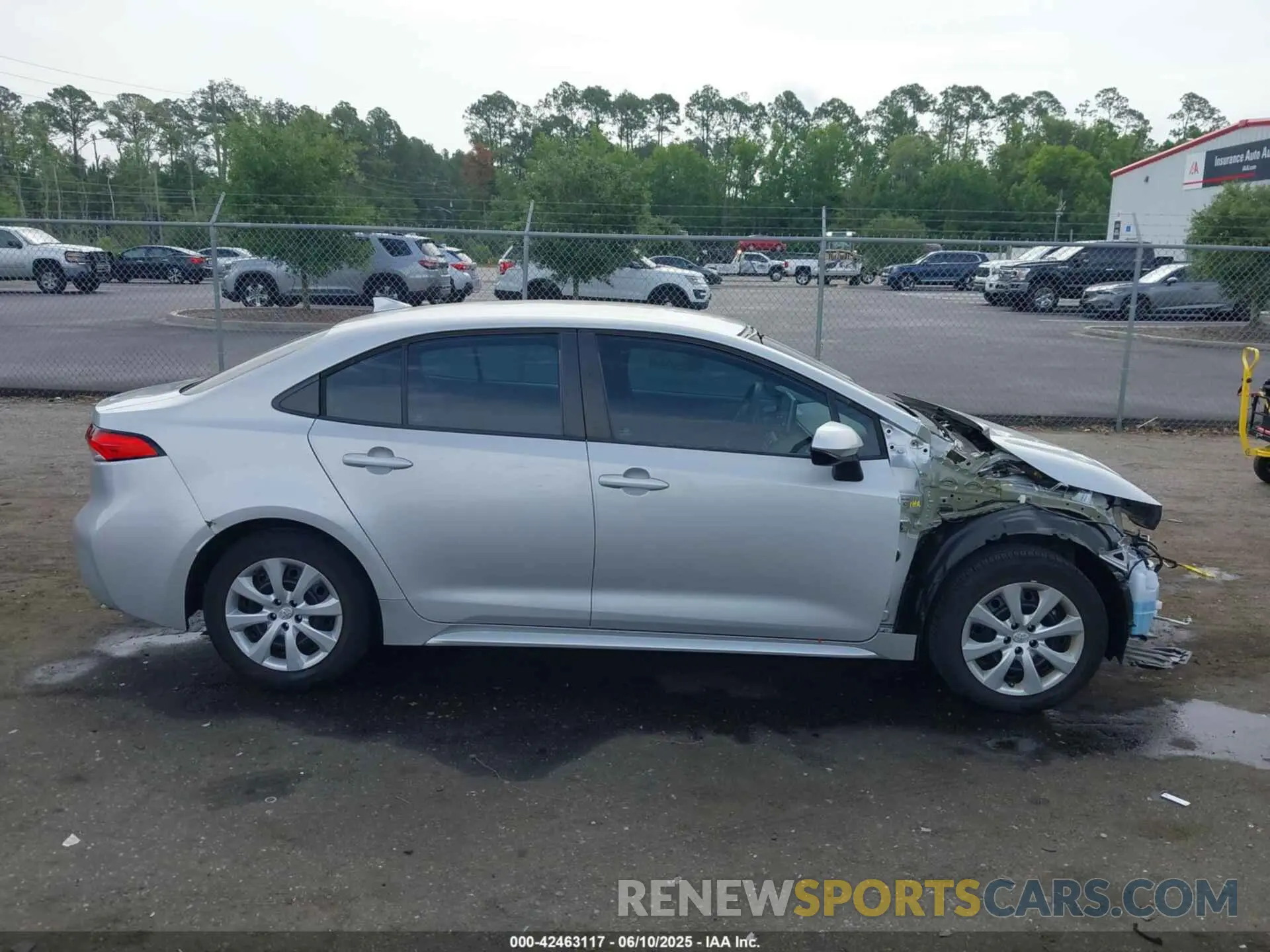 14 Photograph of a damaged car 5YFEPMAE1MP263743 TOYOTA COROLLA 2021
