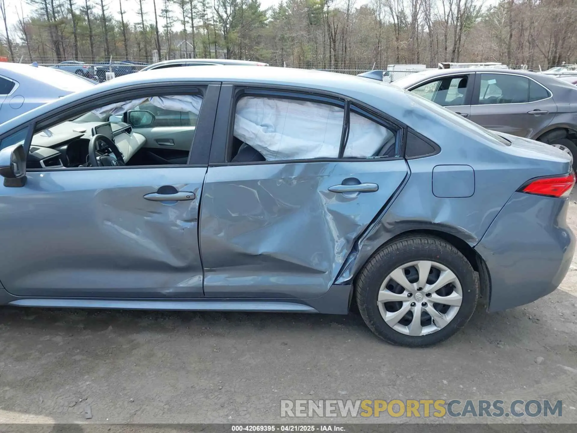 6 Photograph of a damaged car 5YFEPMAE2MP160718 TOYOTA COROLLA 2021