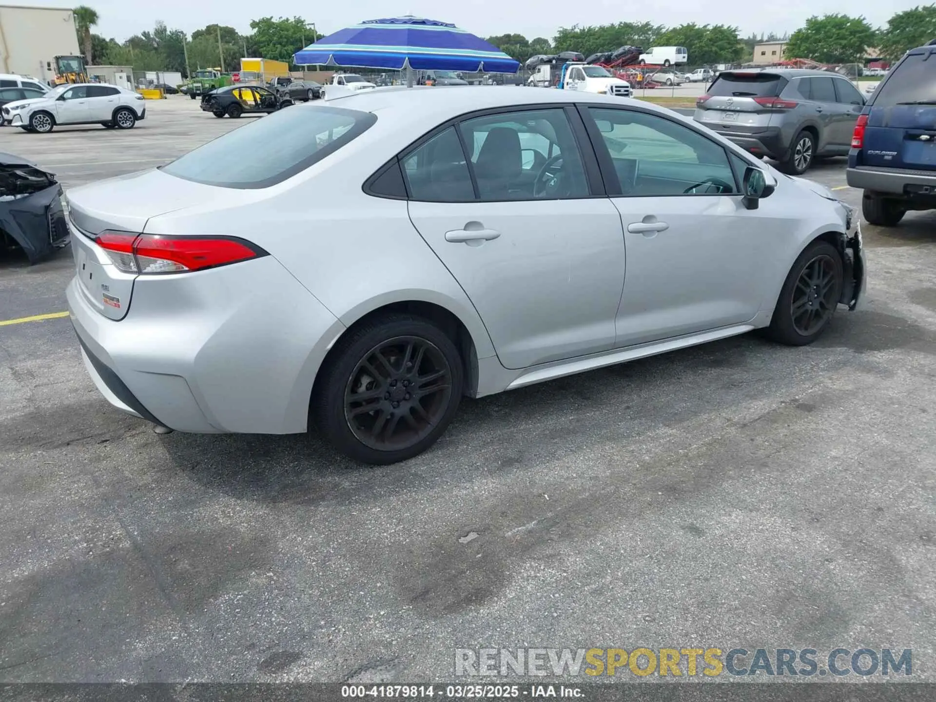4 Photograph of a damaged car 5YFEPMAE2MP169418 TOYOTA COROLLA 2021