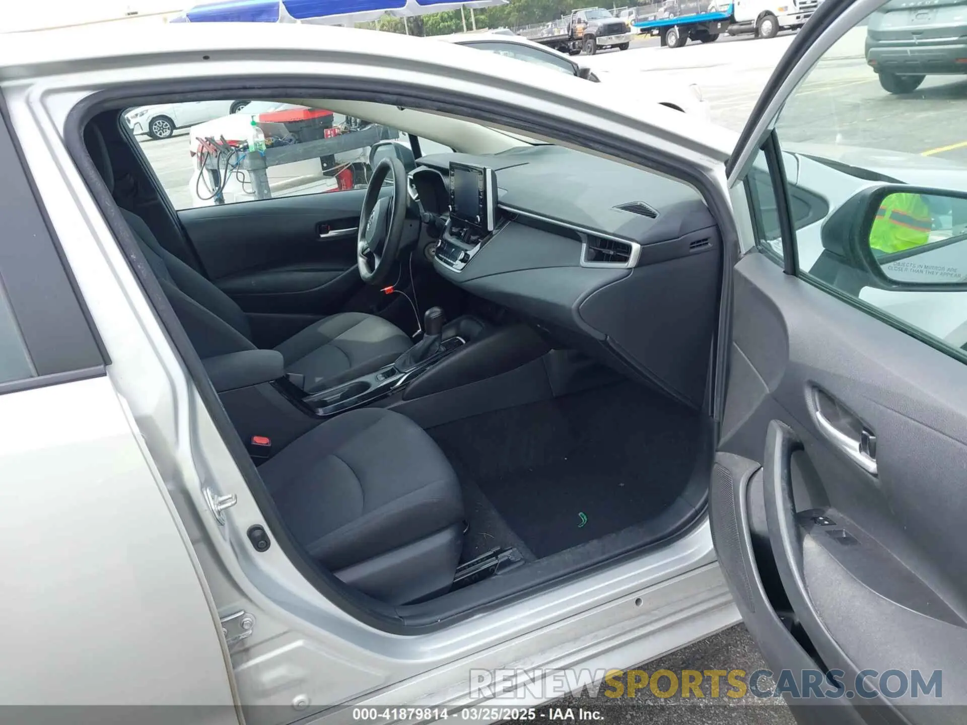 5 Photograph of a damaged car 5YFEPMAE2MP169418 TOYOTA COROLLA 2021