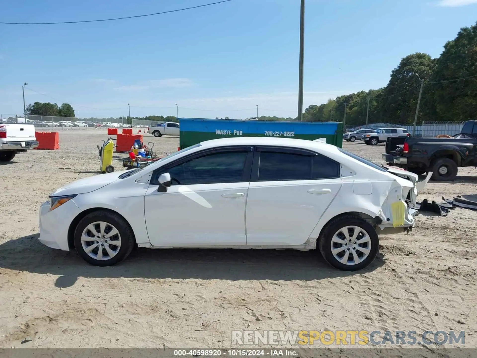 15 Photograph of a damaged car 5YFEPMAE2MP172741 TOYOTA COROLLA 2021