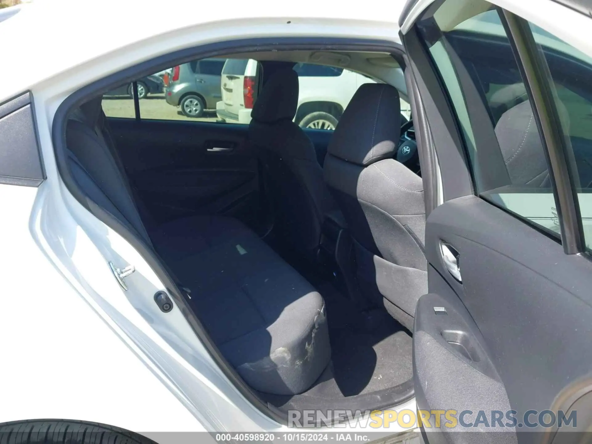 8 Photograph of a damaged car 5YFEPMAE2MP172741 TOYOTA COROLLA 2021