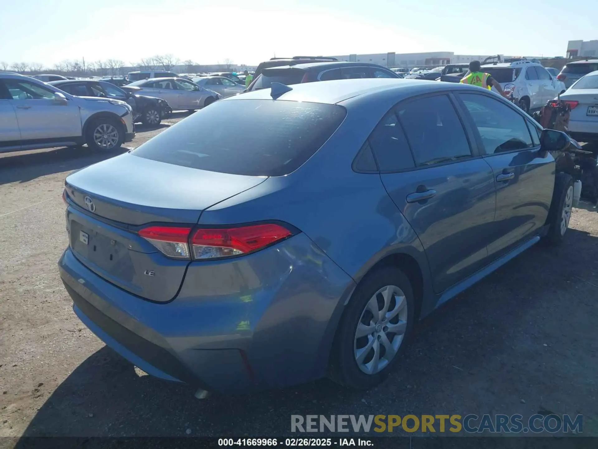 4 Фотография поврежденного автомобиля 5YFEPMAE2MP174599 TOYOTA COROLLA 2021