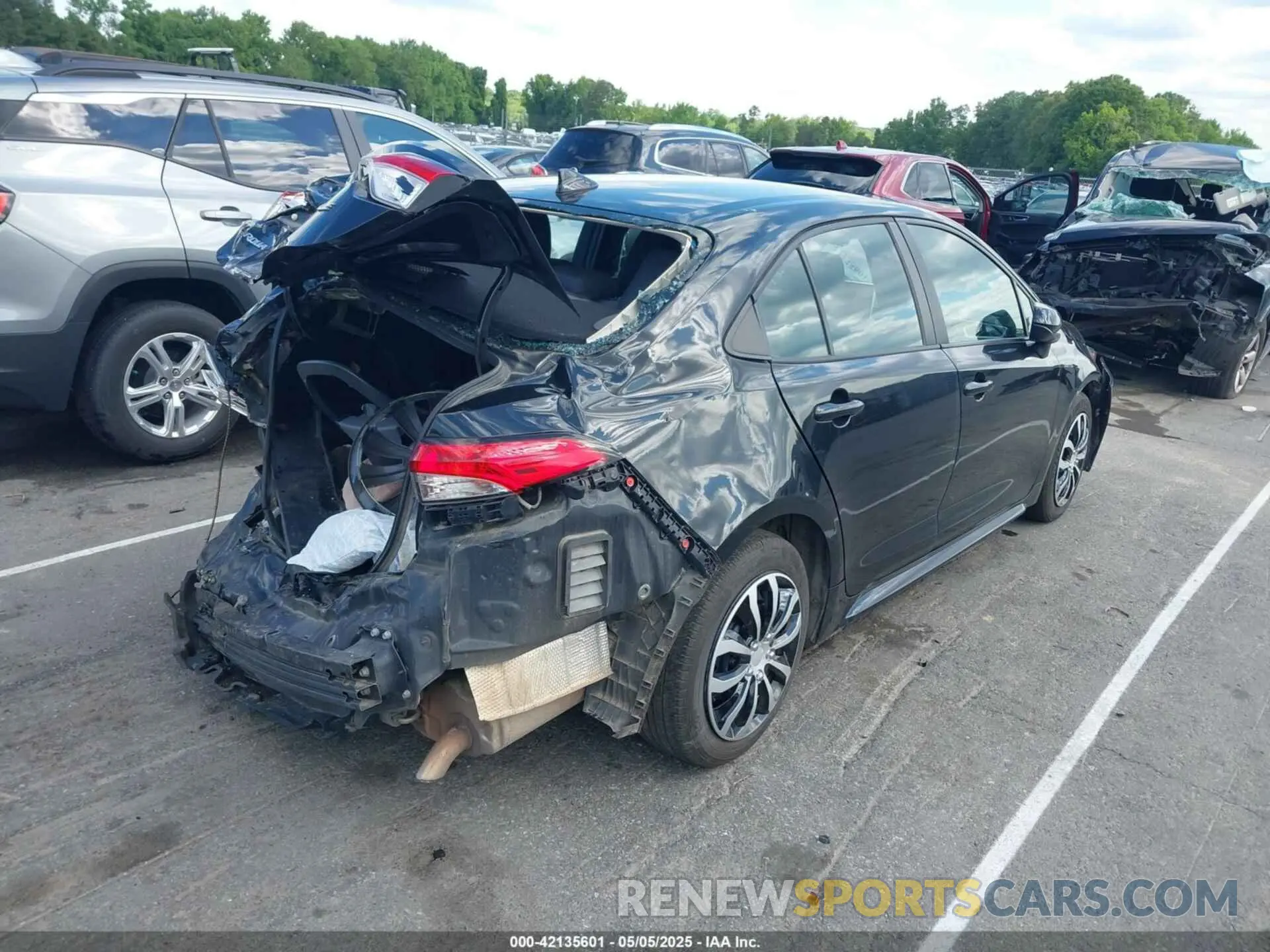 4 Фотография поврежденного автомобиля 5YFEPMAE2MP179785 TOYOTA COROLLA 2021