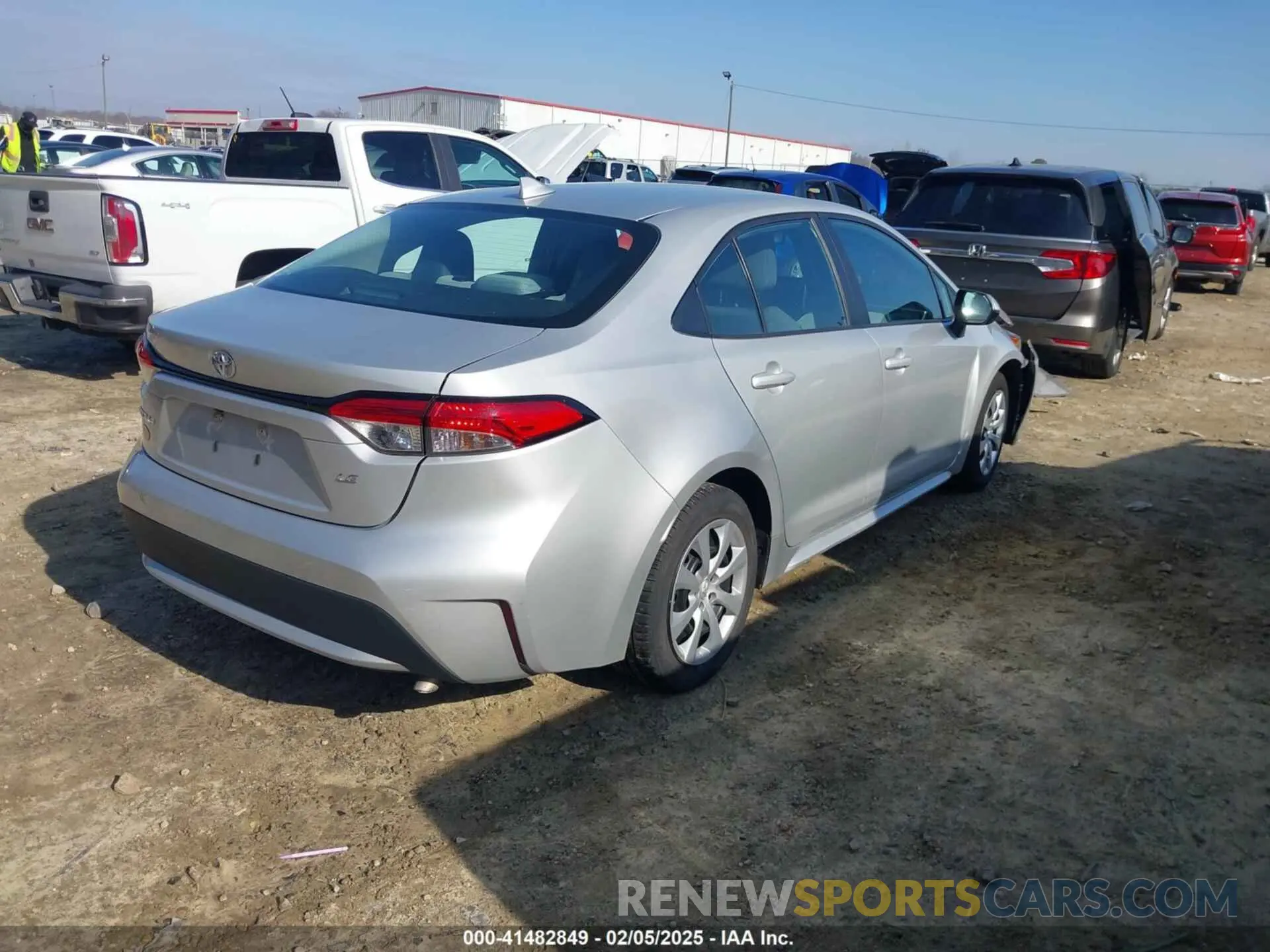 4 Фотография поврежденного автомобиля 5YFEPMAE2MP187465 TOYOTA COROLLA 2021
