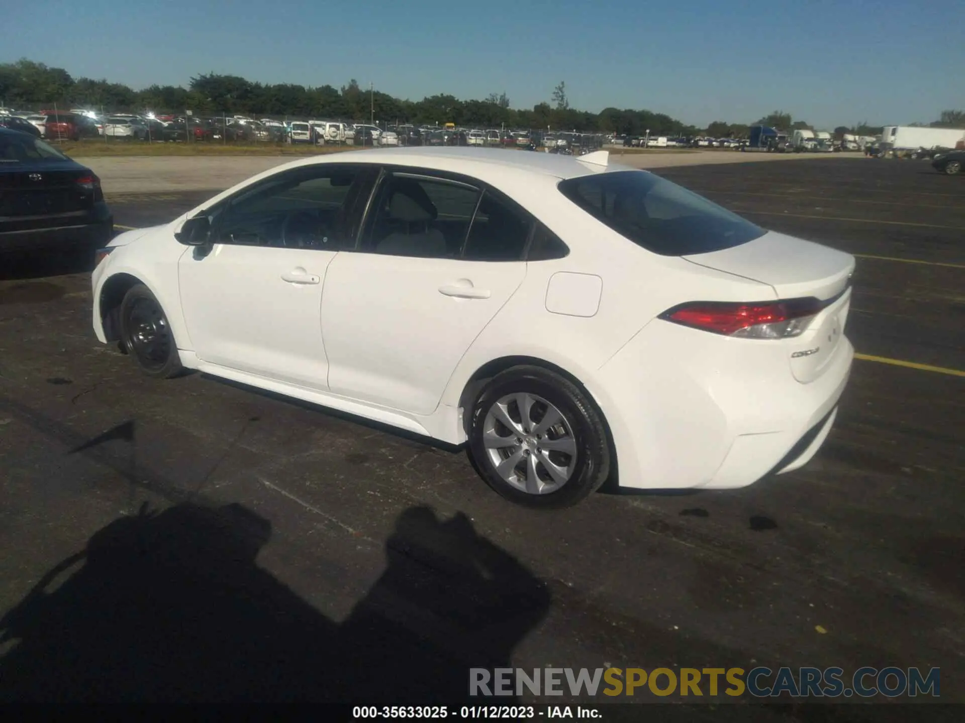 3 Фотография поврежденного автомобиля 5YFEPMAE2MP200814 TOYOTA COROLLA 2021