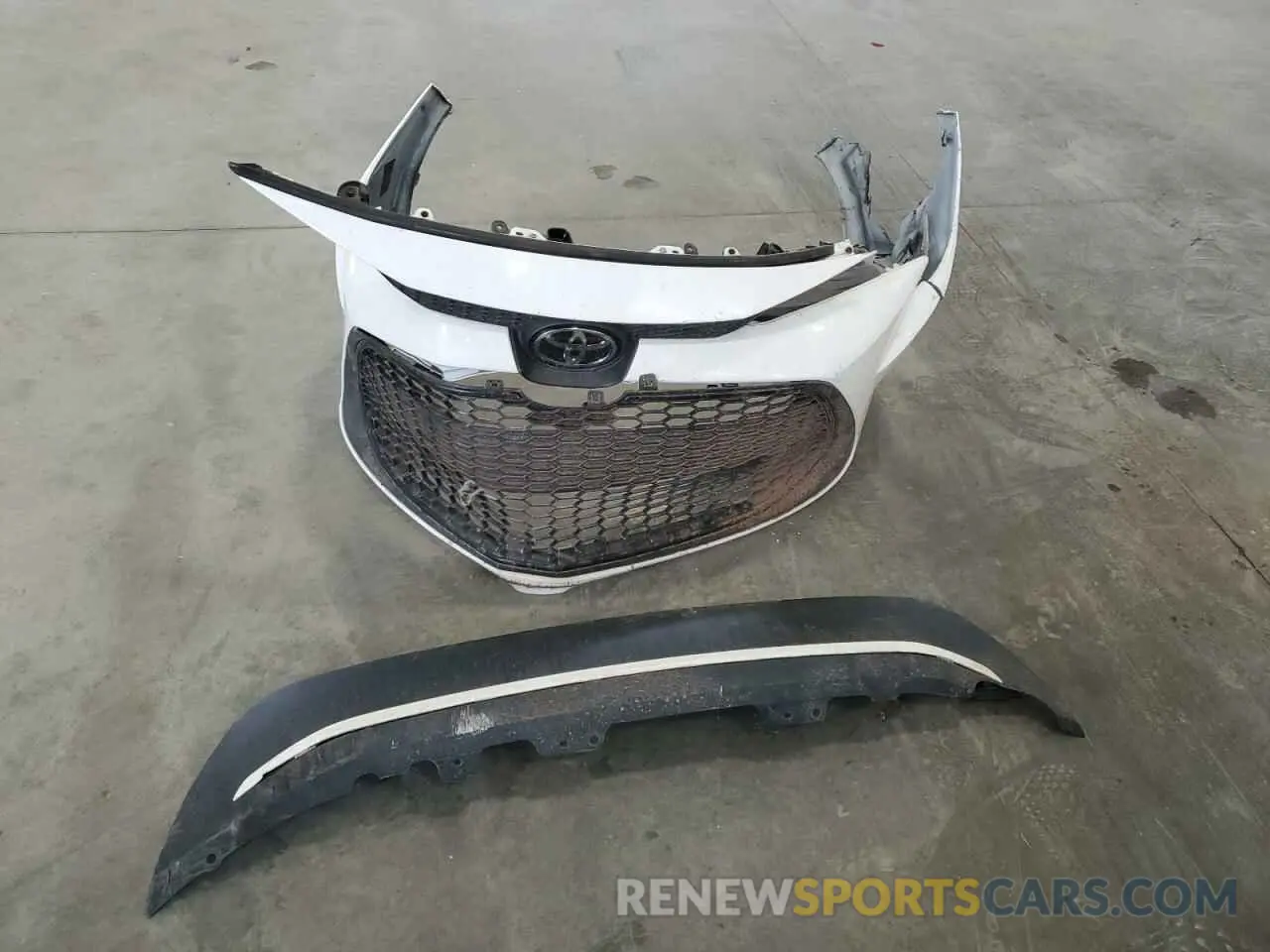 12 Фотография поврежденного автомобиля 5YFEPMAE2MP204863 TOYOTA COROLLA 2021
