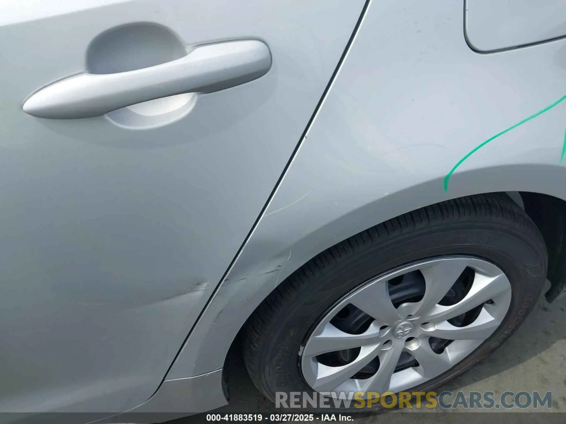 19 Photograph of a damaged car 5YFEPMAE2MP212056 TOYOTA COROLLA 2021