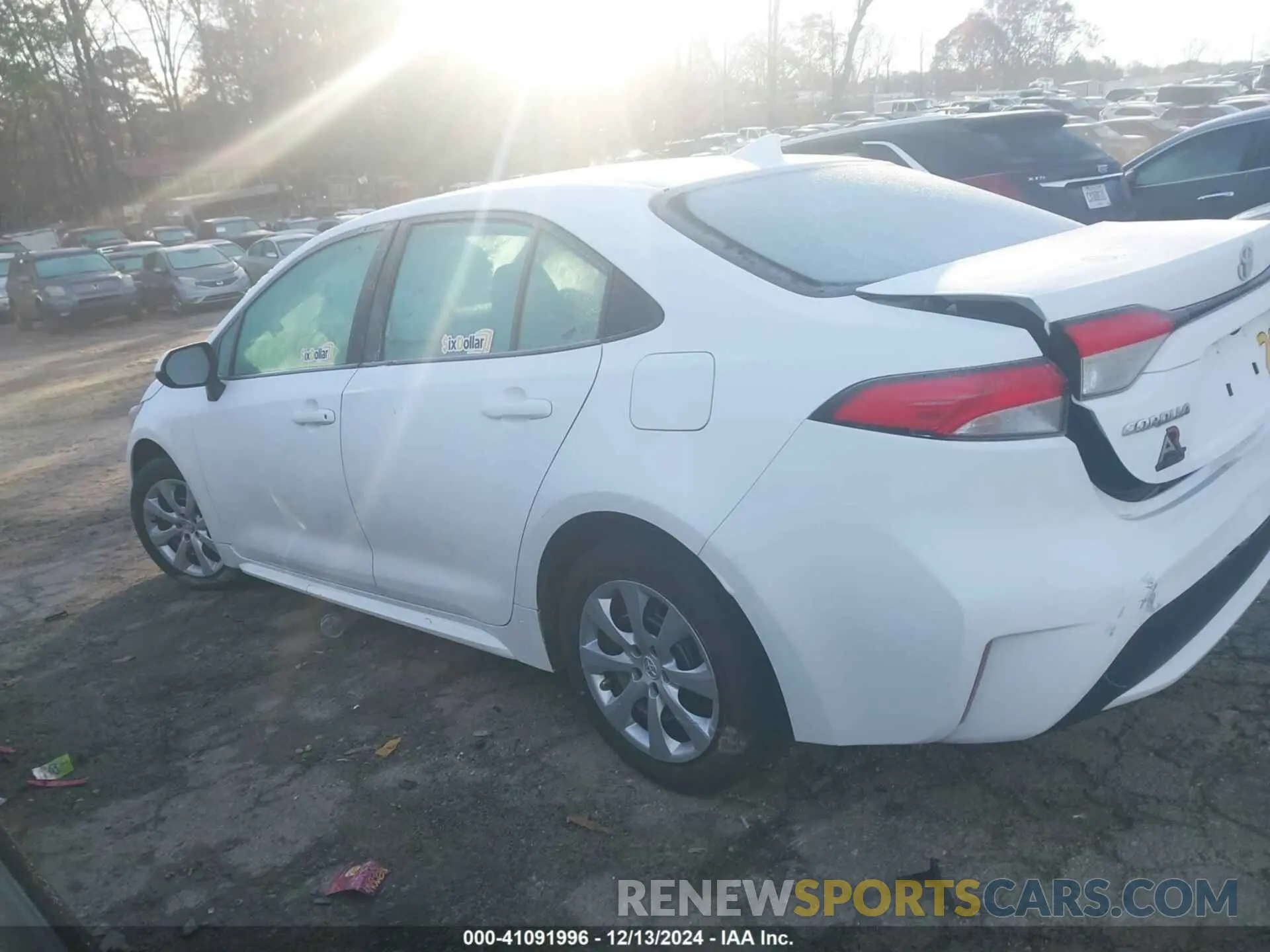 14 Фотография поврежденного автомобиля 5YFEPMAE2MP215622 TOYOTA COROLLA 2021