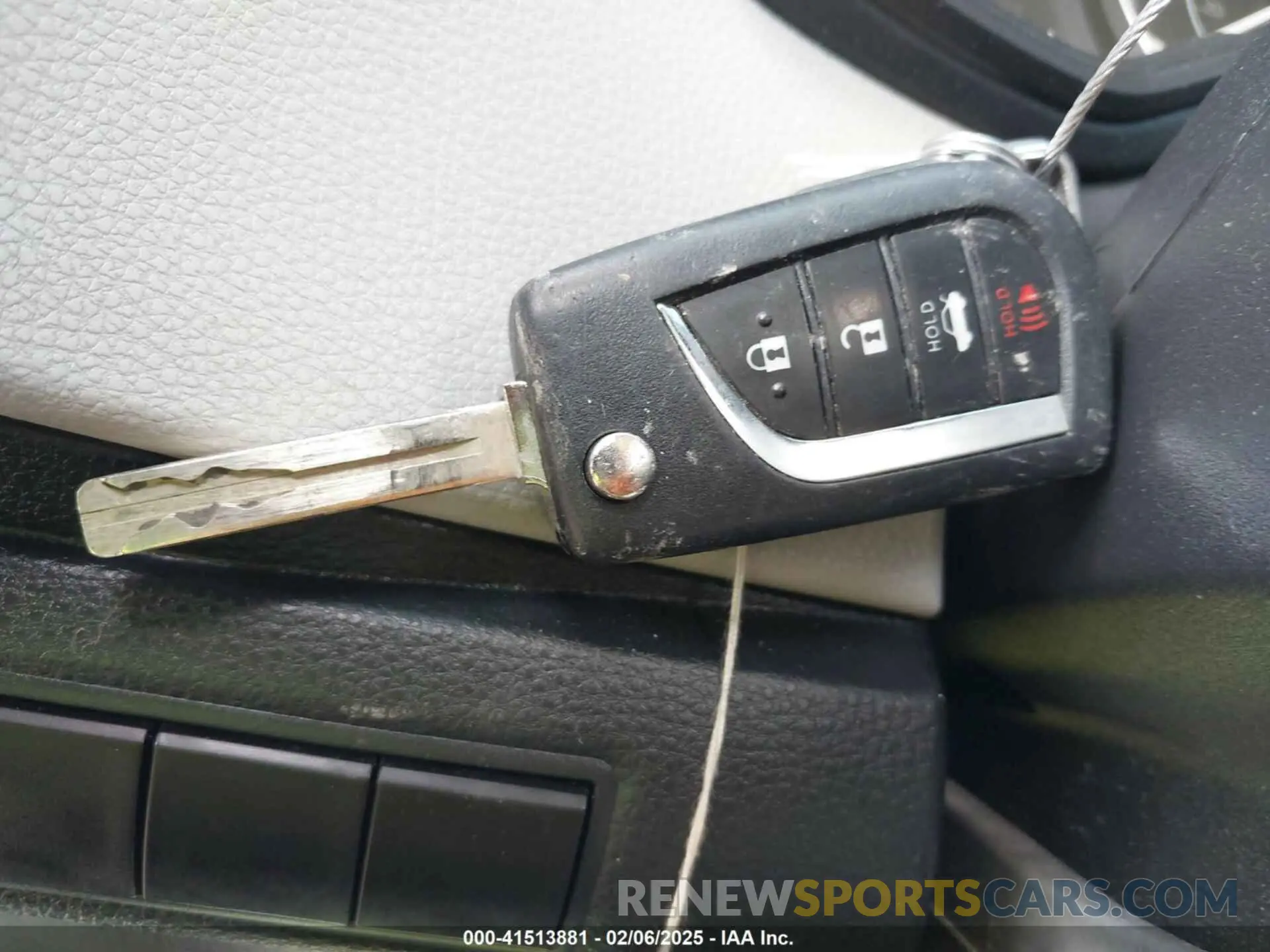 10 Фотография поврежденного автомобиля 5YFEPMAE2MP230007 TOYOTA COROLLA 2021