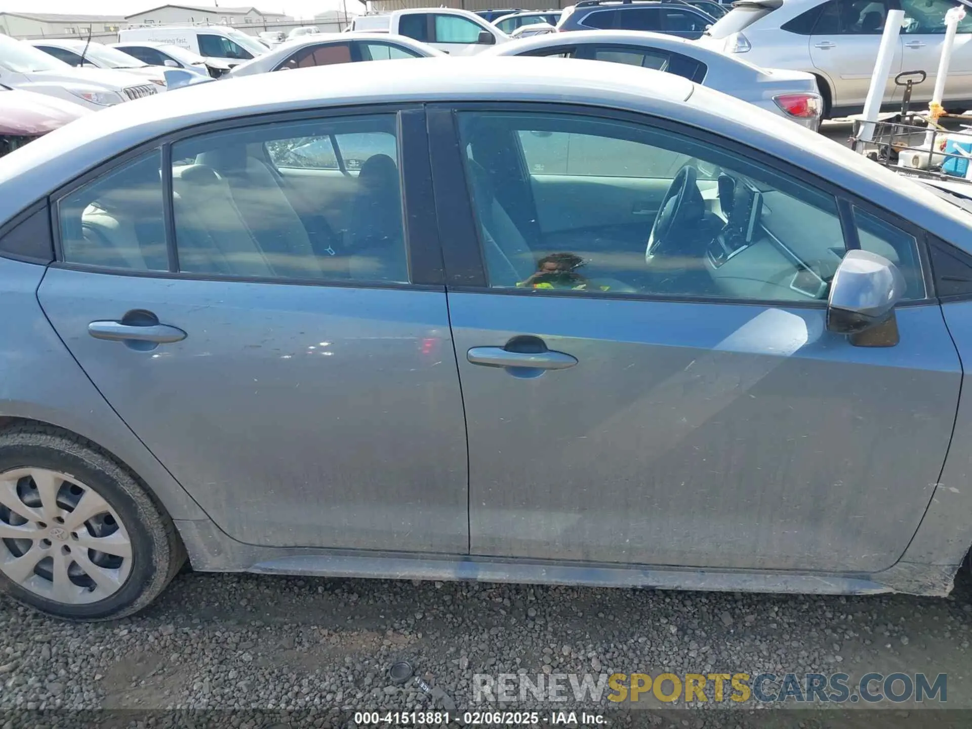 13 Фотография поврежденного автомобиля 5YFEPMAE2MP230007 TOYOTA COROLLA 2021