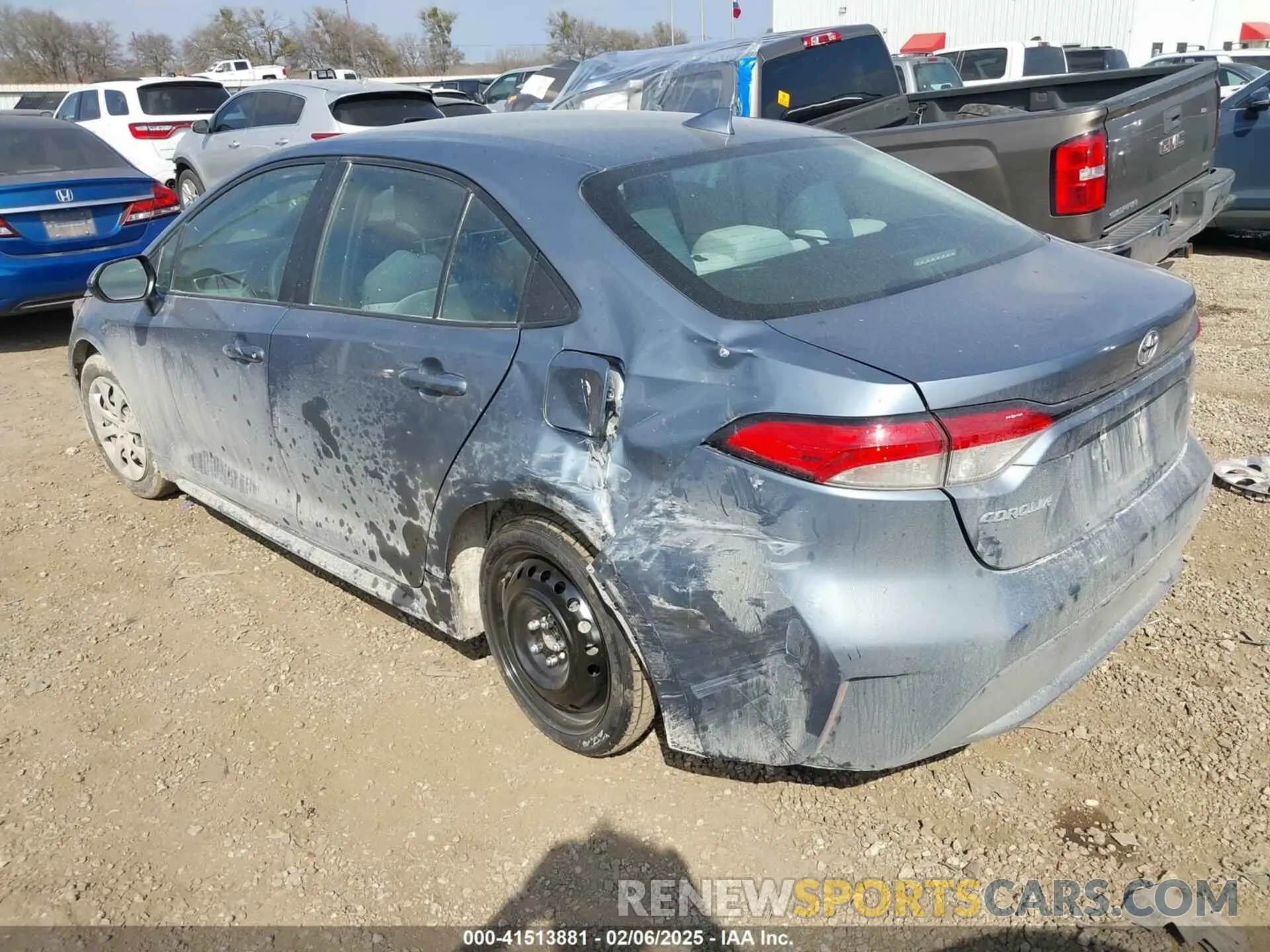 2 Фотография поврежденного автомобиля 5YFEPMAE2MP230007 TOYOTA COROLLA 2021