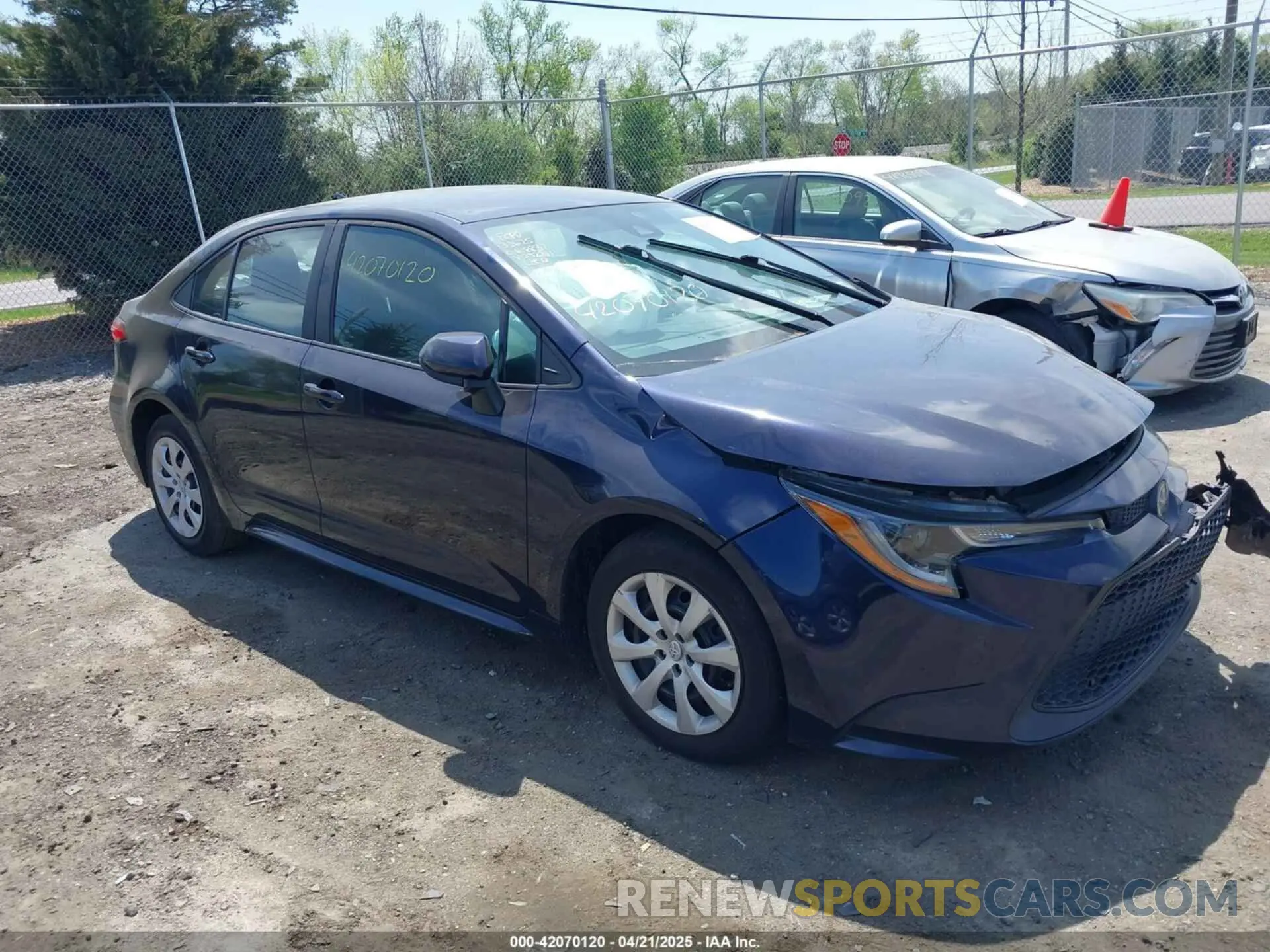 1 Photograph of a damaged car 5YFEPMAE2MP232761 TOYOTA COROLLA 2021