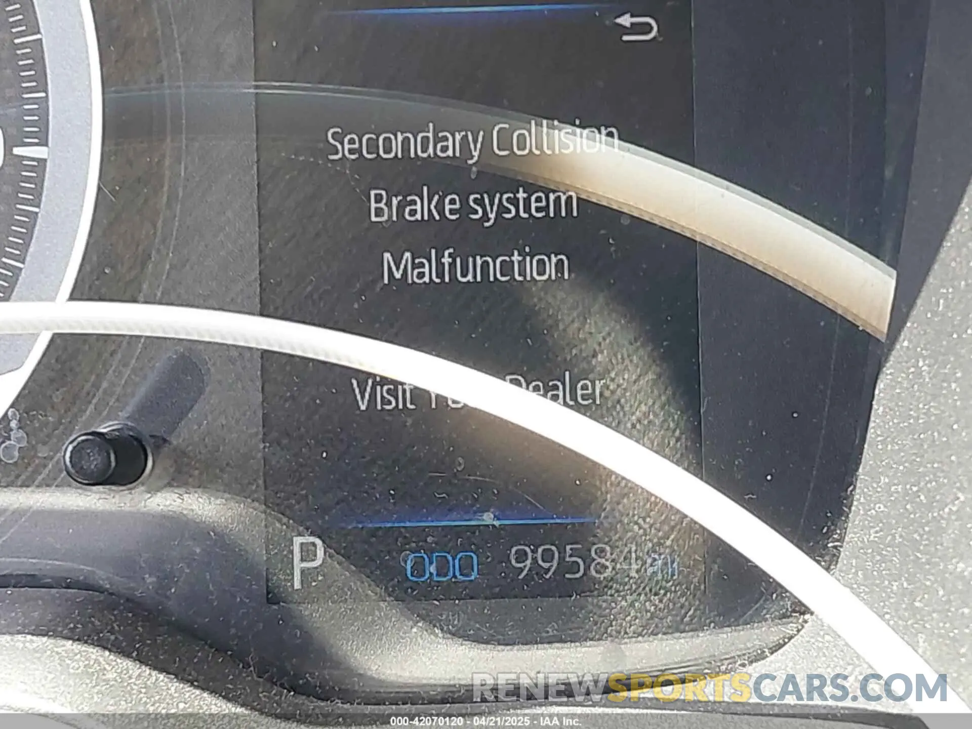 15 Photograph of a damaged car 5YFEPMAE2MP232761 TOYOTA COROLLA 2021