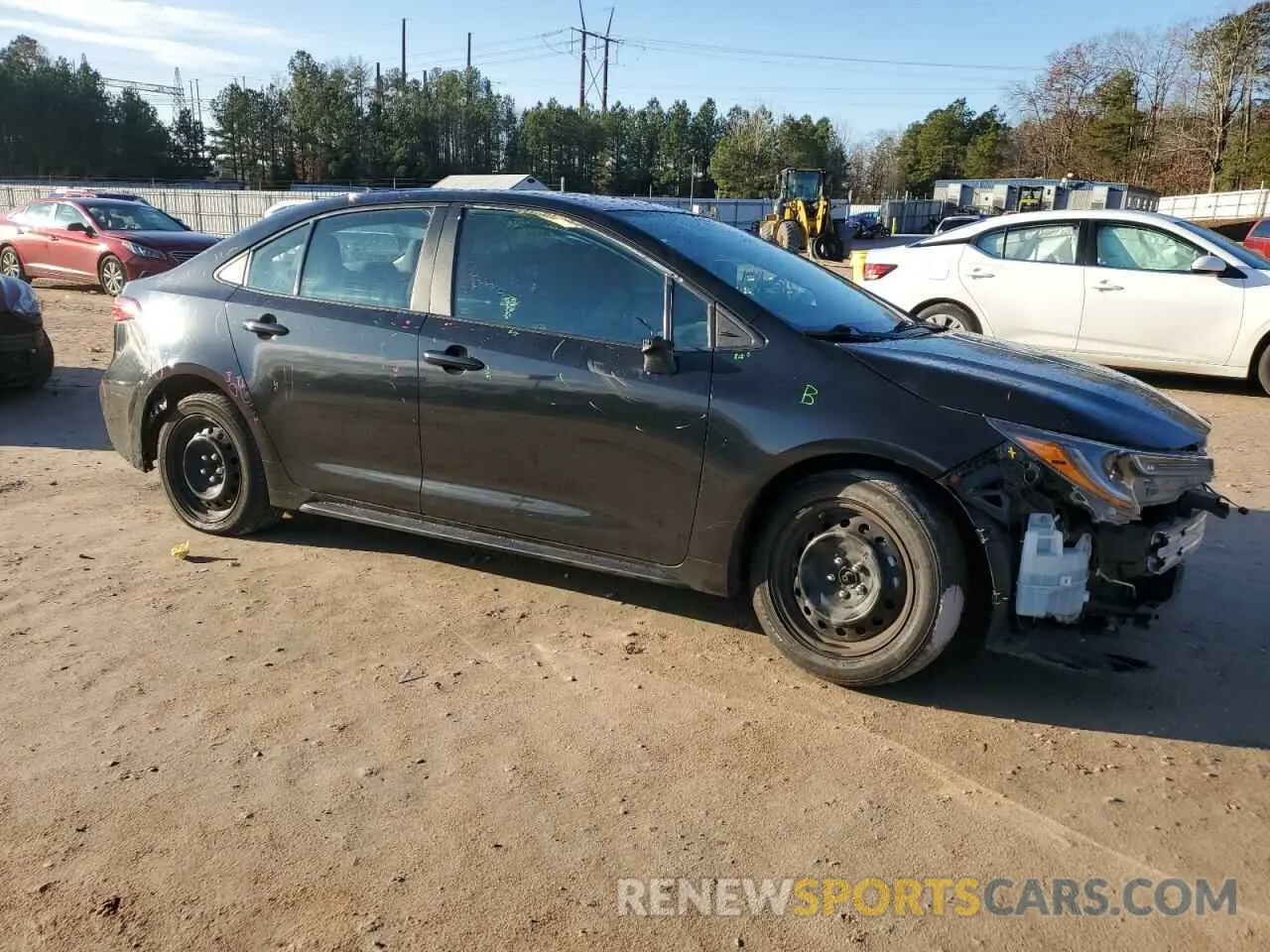 4 Photograph of a damaged car 5YFEPMAE2MP241914 TOYOTA COROLLA 2021