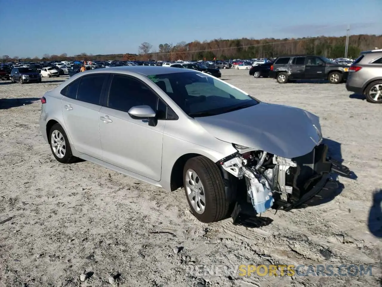 4 Photograph of a damaged car 5YFEPMAE2MP268871 TOYOTA COROLLA 2021