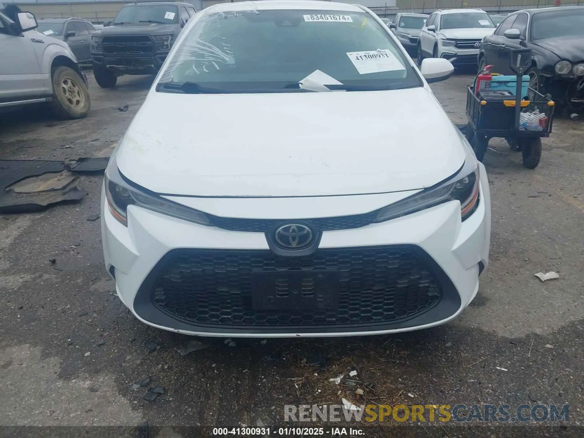12 Photograph of a damaged car 5YFEPMAE3MP152241 TOYOTA COROLLA 2021