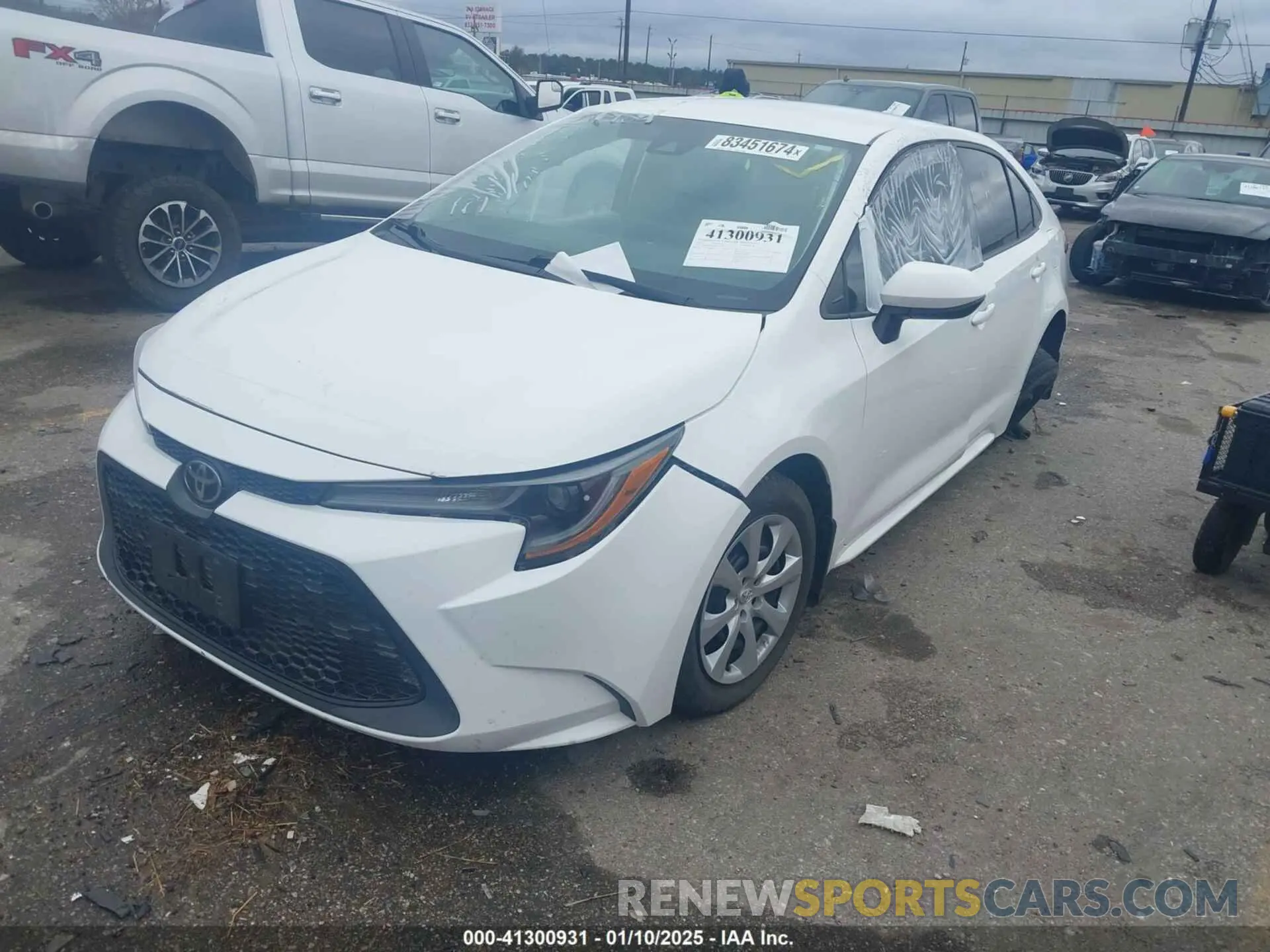 2 Photograph of a damaged car 5YFEPMAE3MP152241 TOYOTA COROLLA 2021