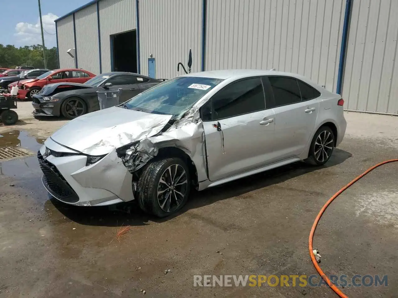 1 Фотография поврежденного автомобиля 5YFEPMAE3MP168424 TOYOTA COROLLA 2021